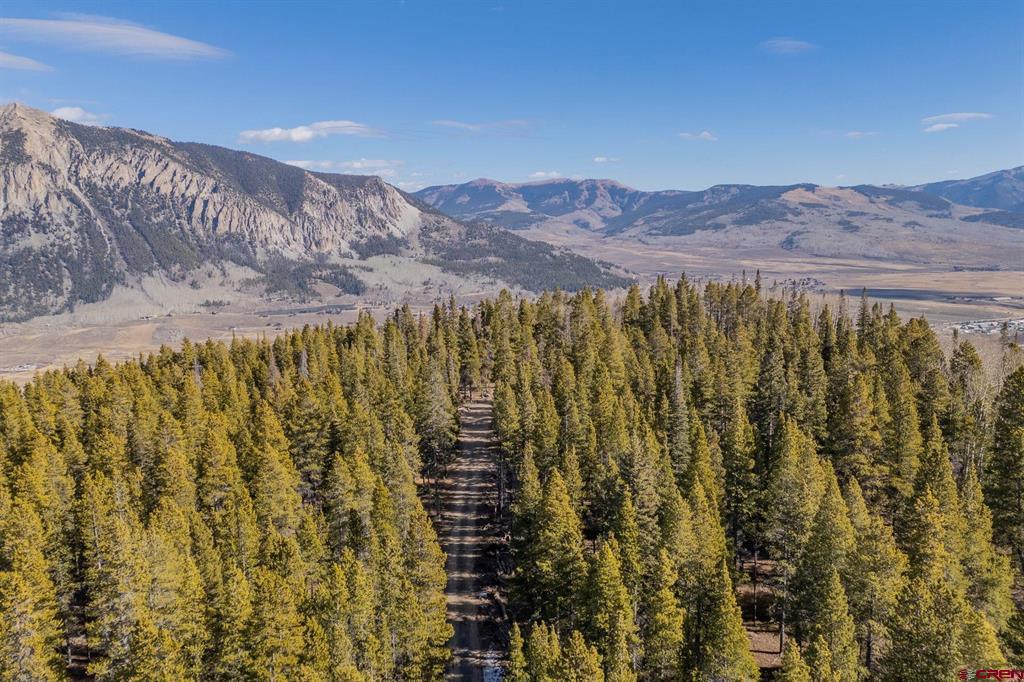 980 Saddle Ridge Road