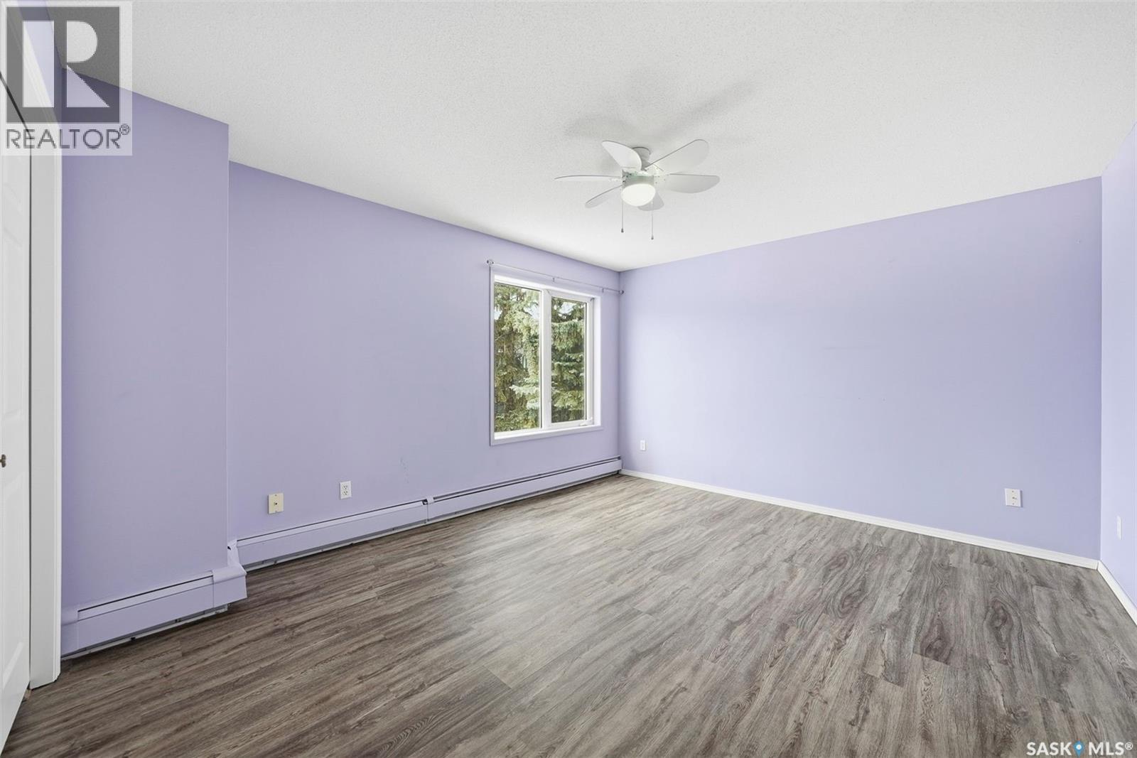 212 305 34th STREET W