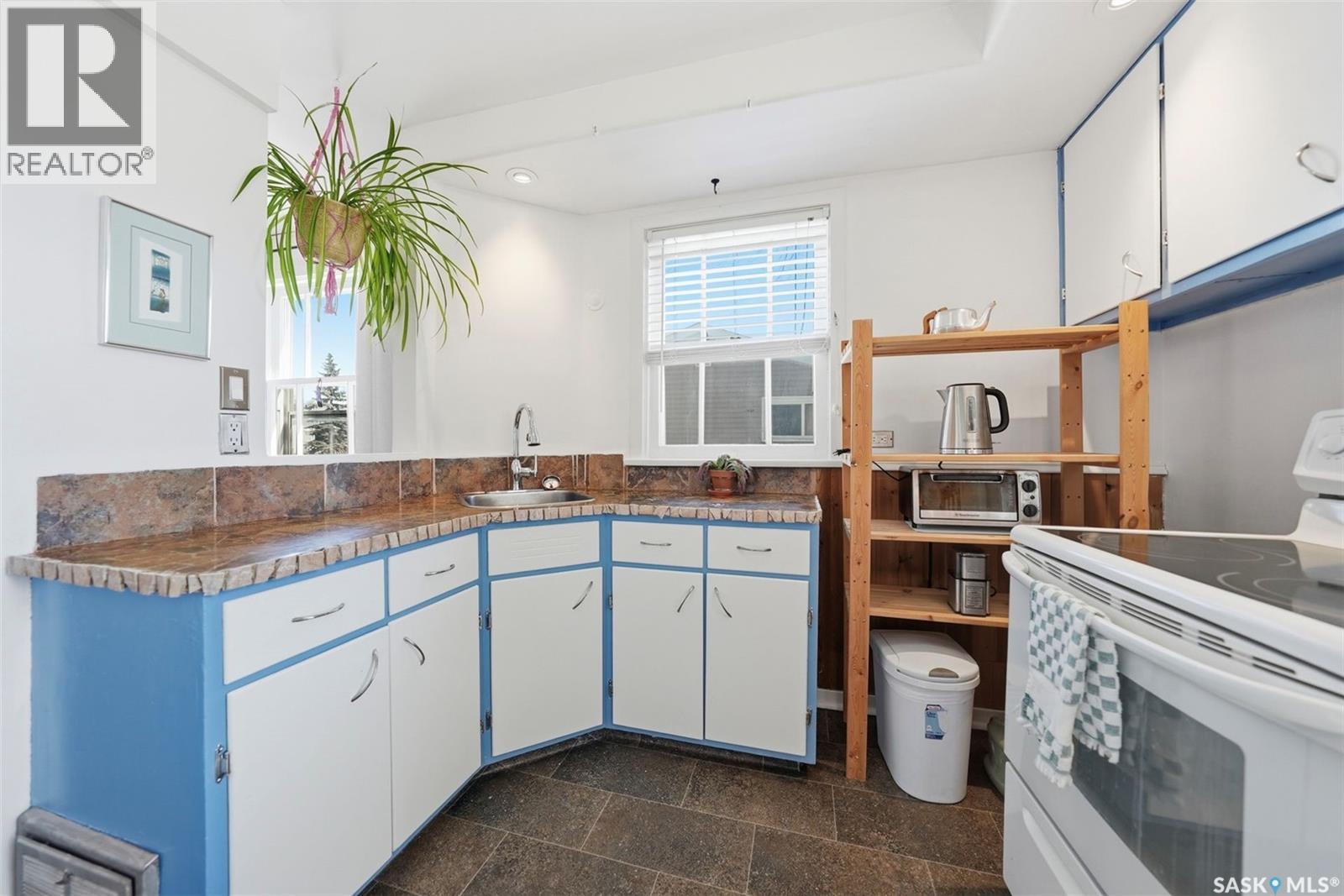 1951 15TH STREET W