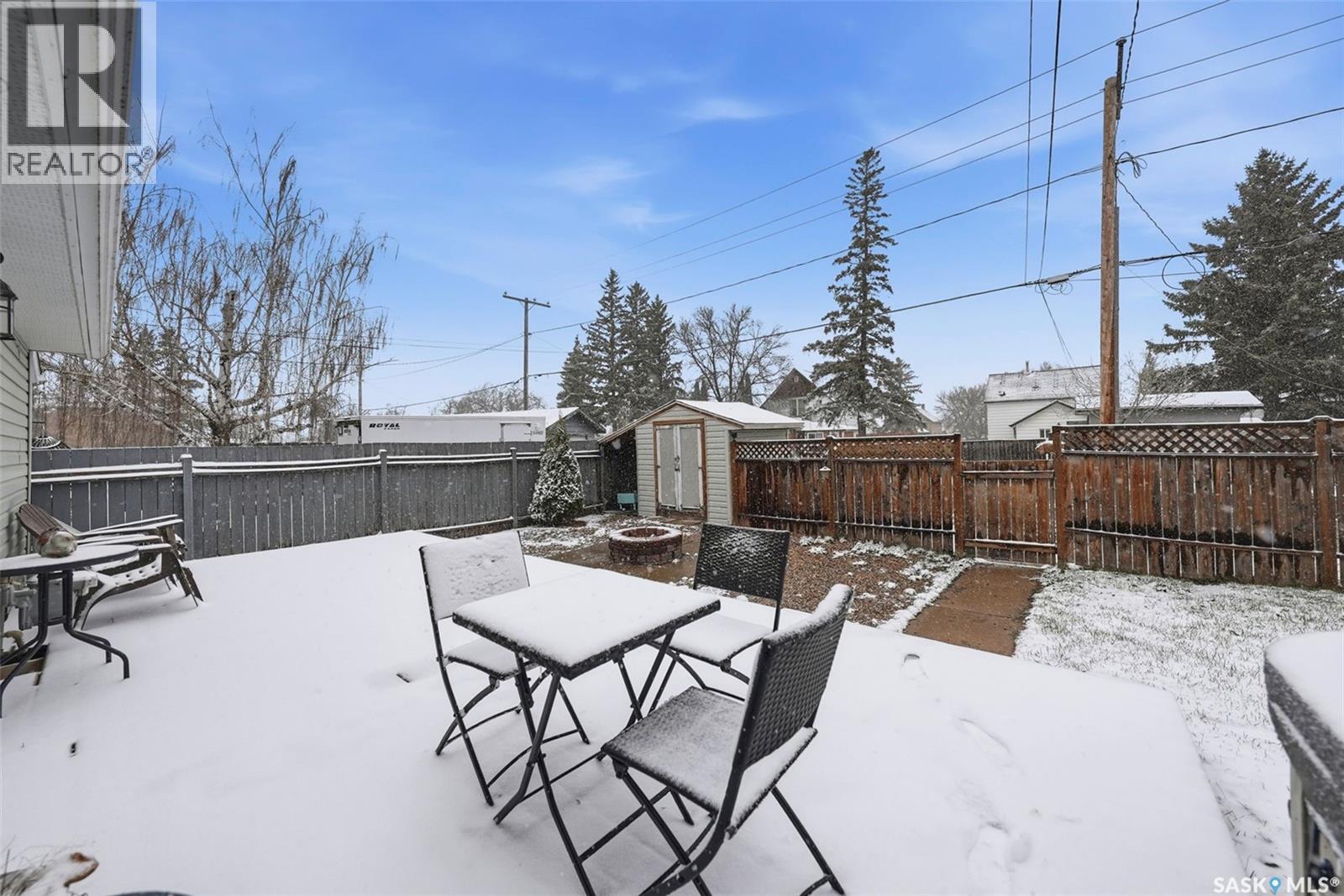 43 McCallum AVENUE