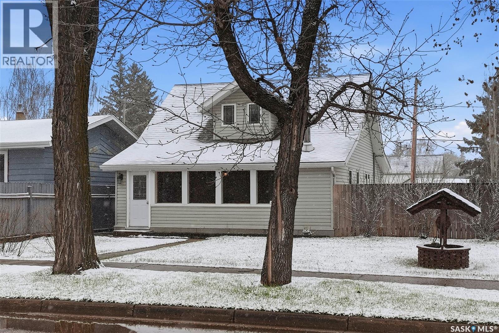43 McCallum AVENUE
