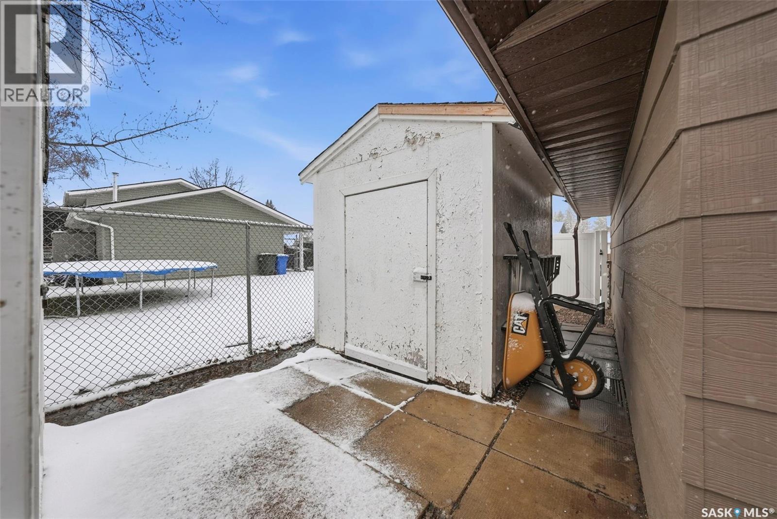 3495 Eagle CRESCENT