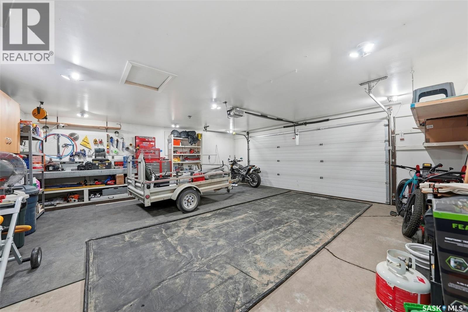 3495 Eagle CRESCENT