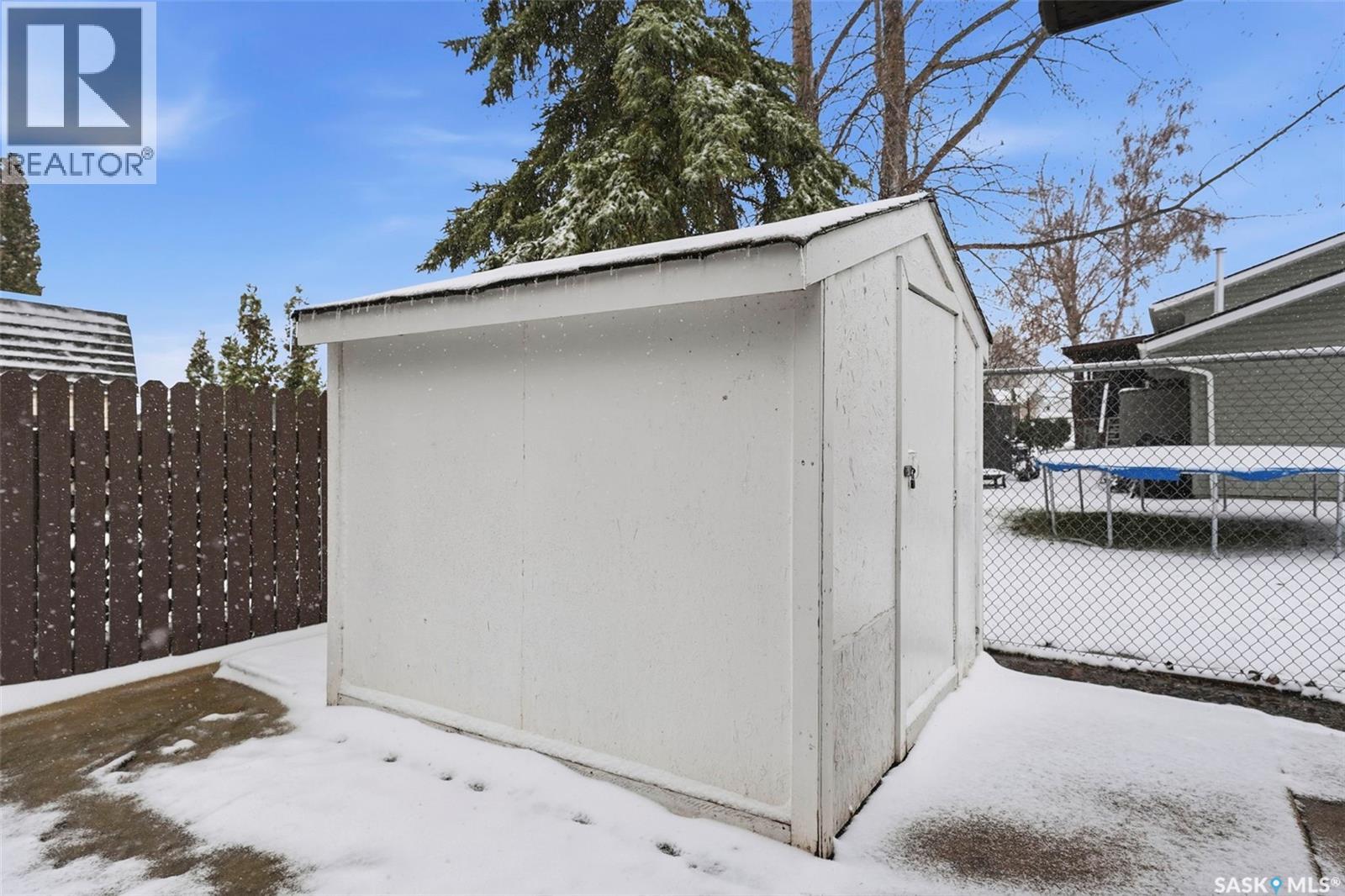 3495 Eagle CRESCENT