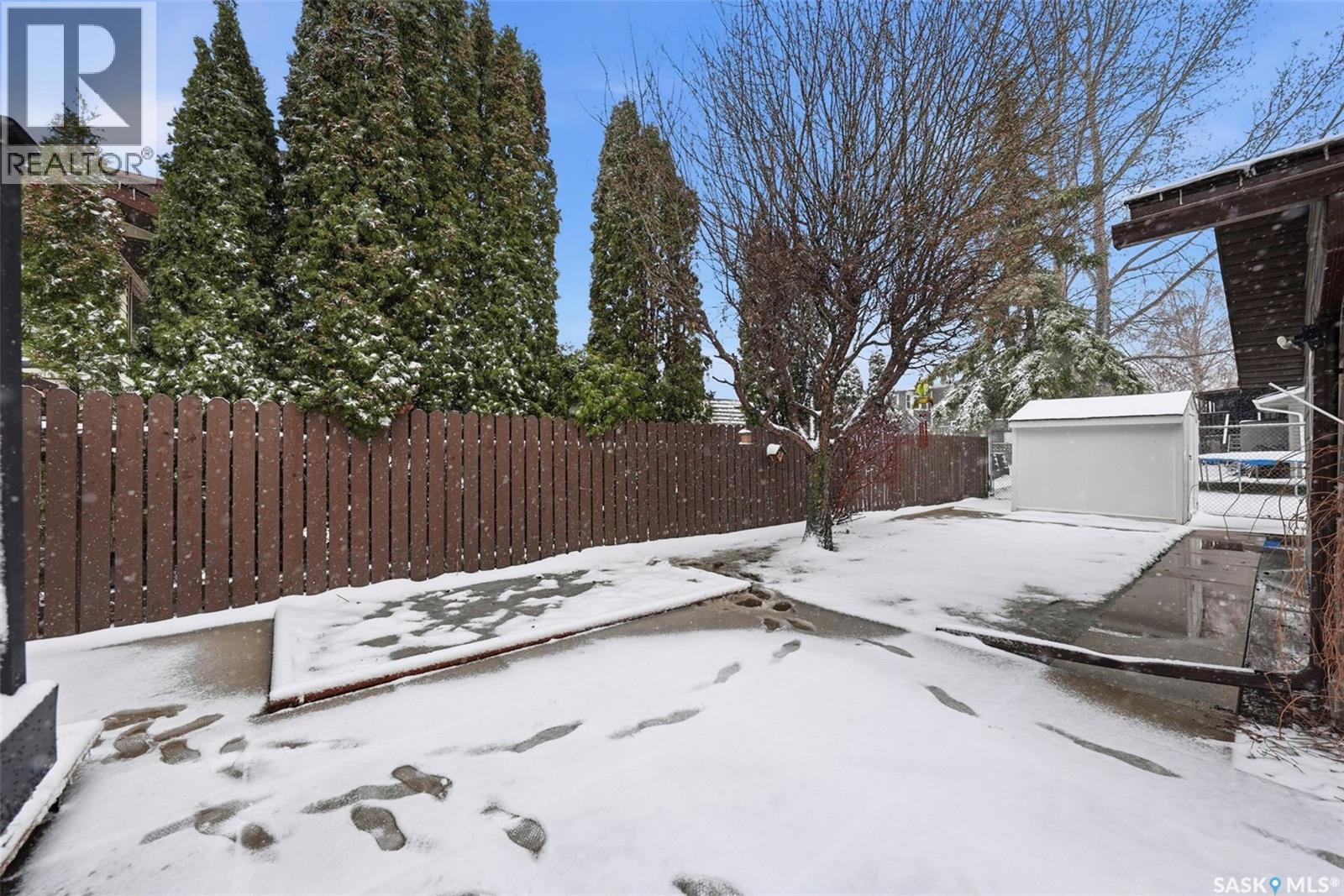 3495 Eagle CRESCENT