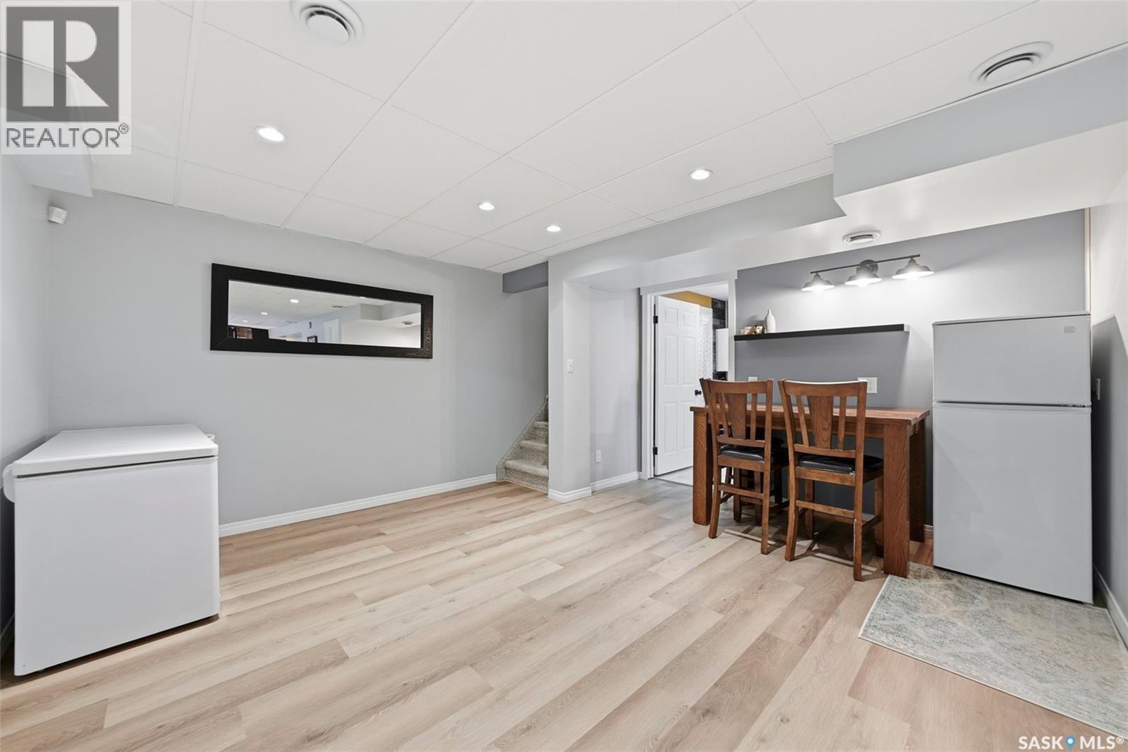 3495 Eagle CRESCENT