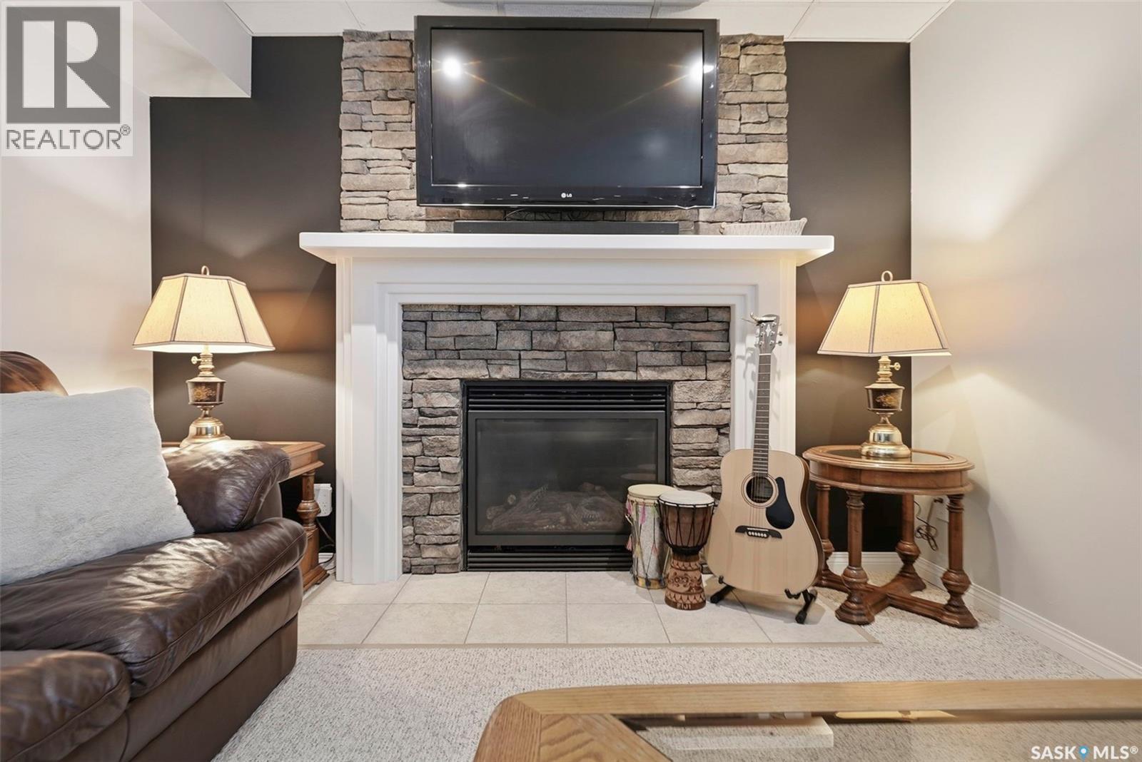 3495 Eagle CRESCENT