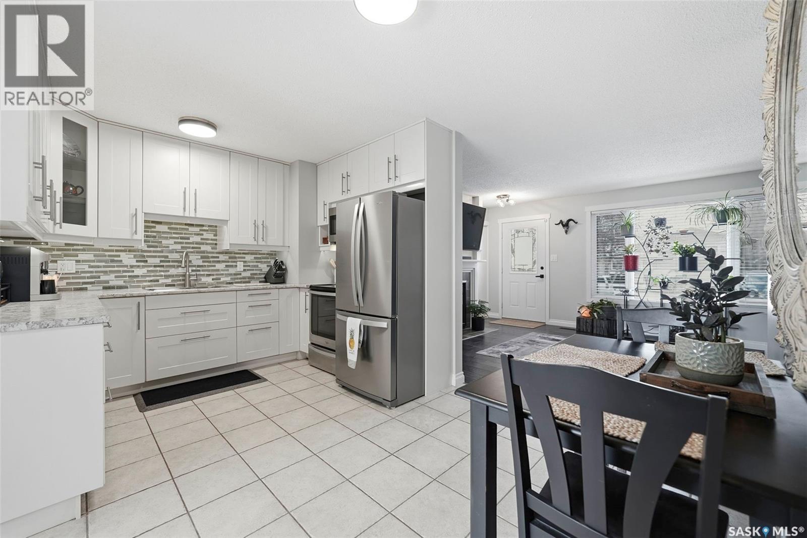 3495 Eagle CRESCENT