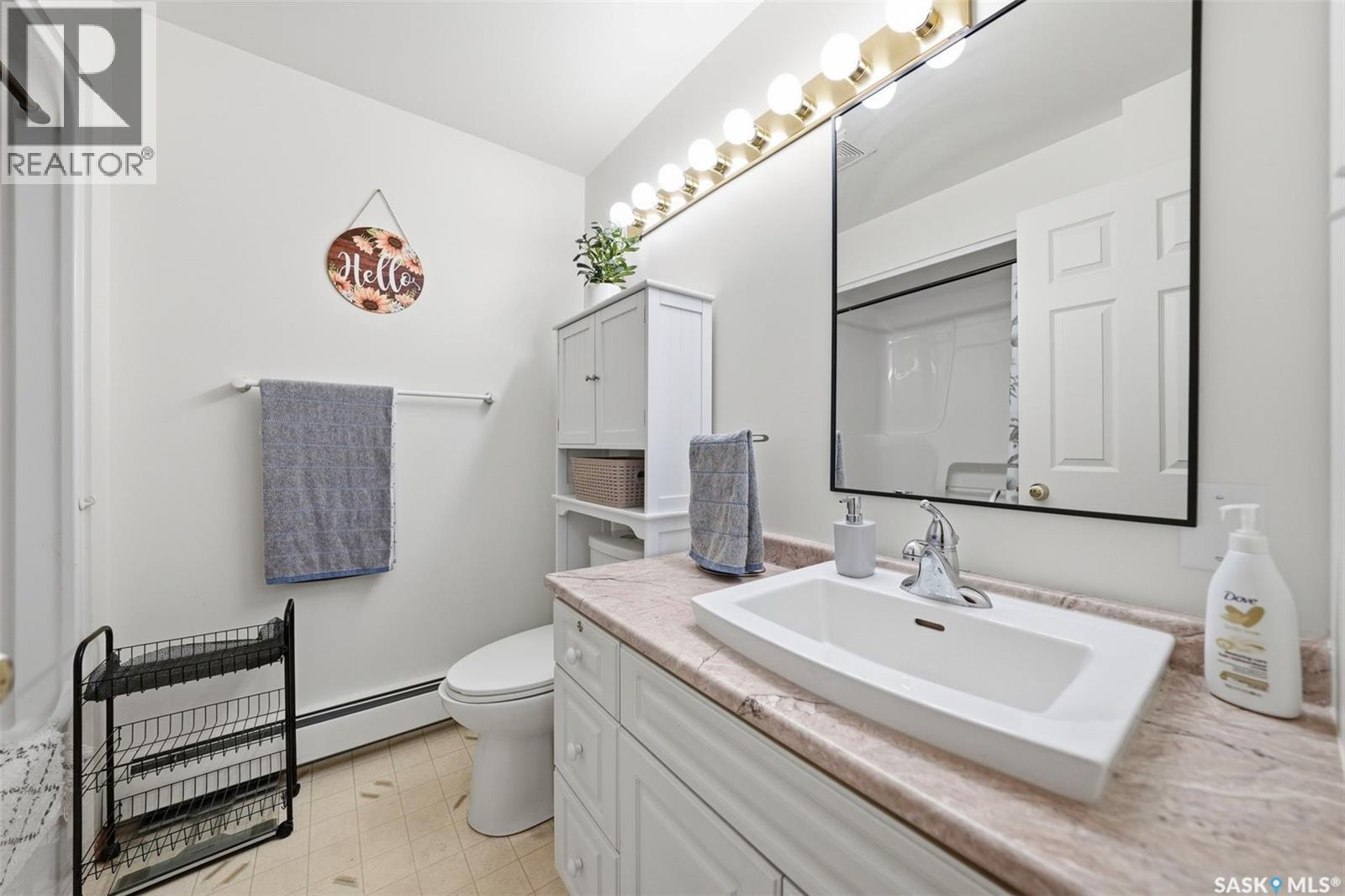 105 301 34th STREET W