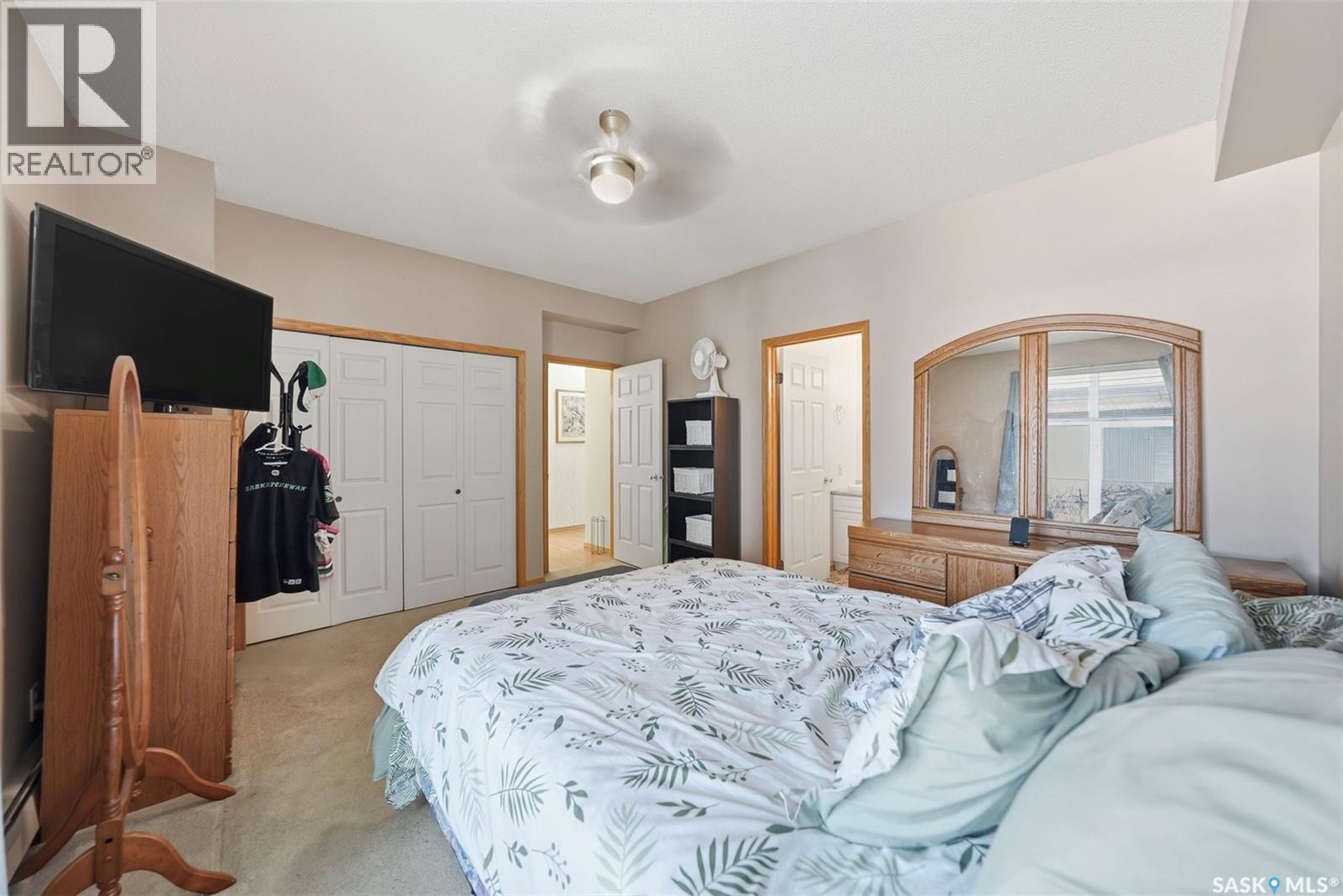 105 301 34th STREET W