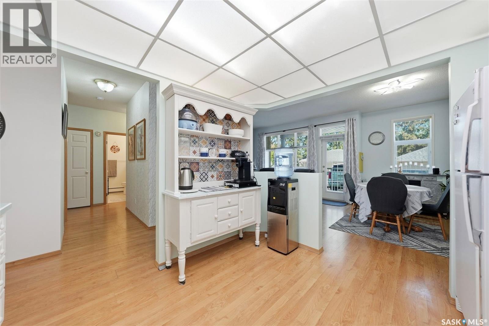 105 301 34th STREET W