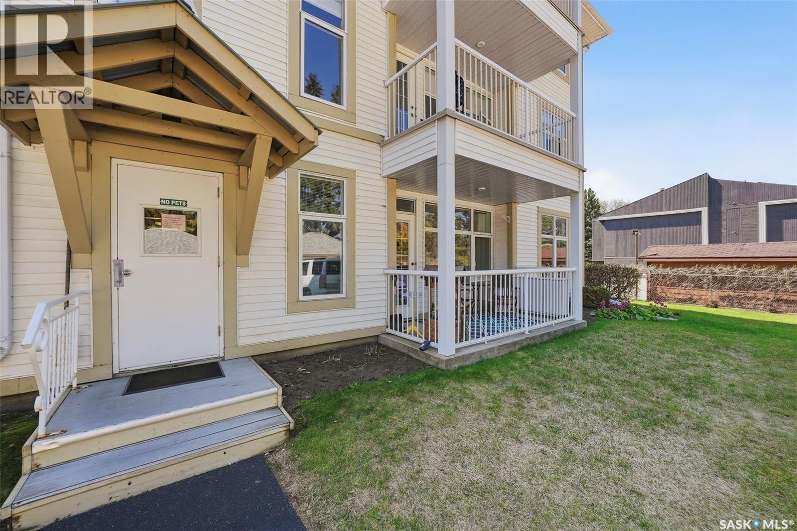 105 301 34th STREET W