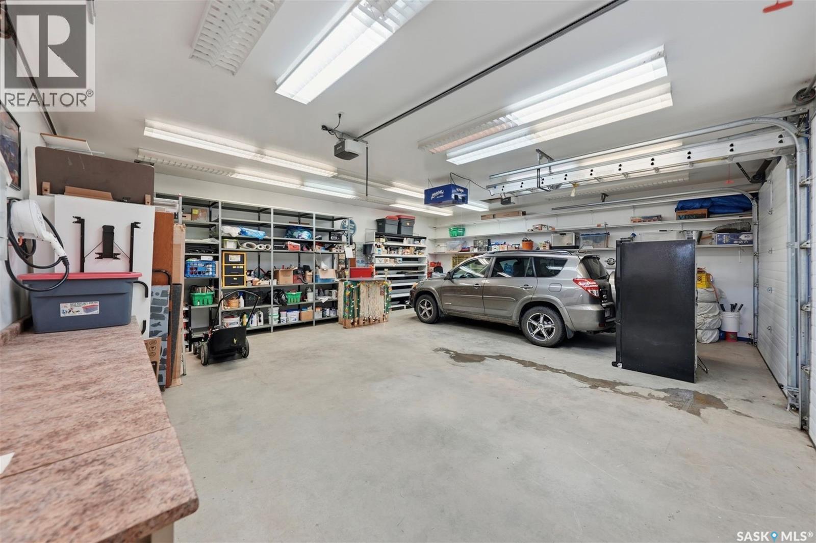 416 22ND STREET W