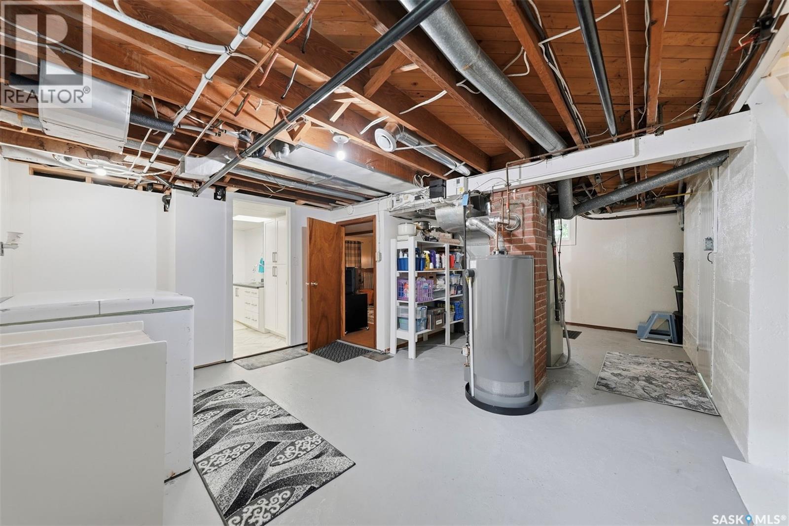 416 22ND STREET W