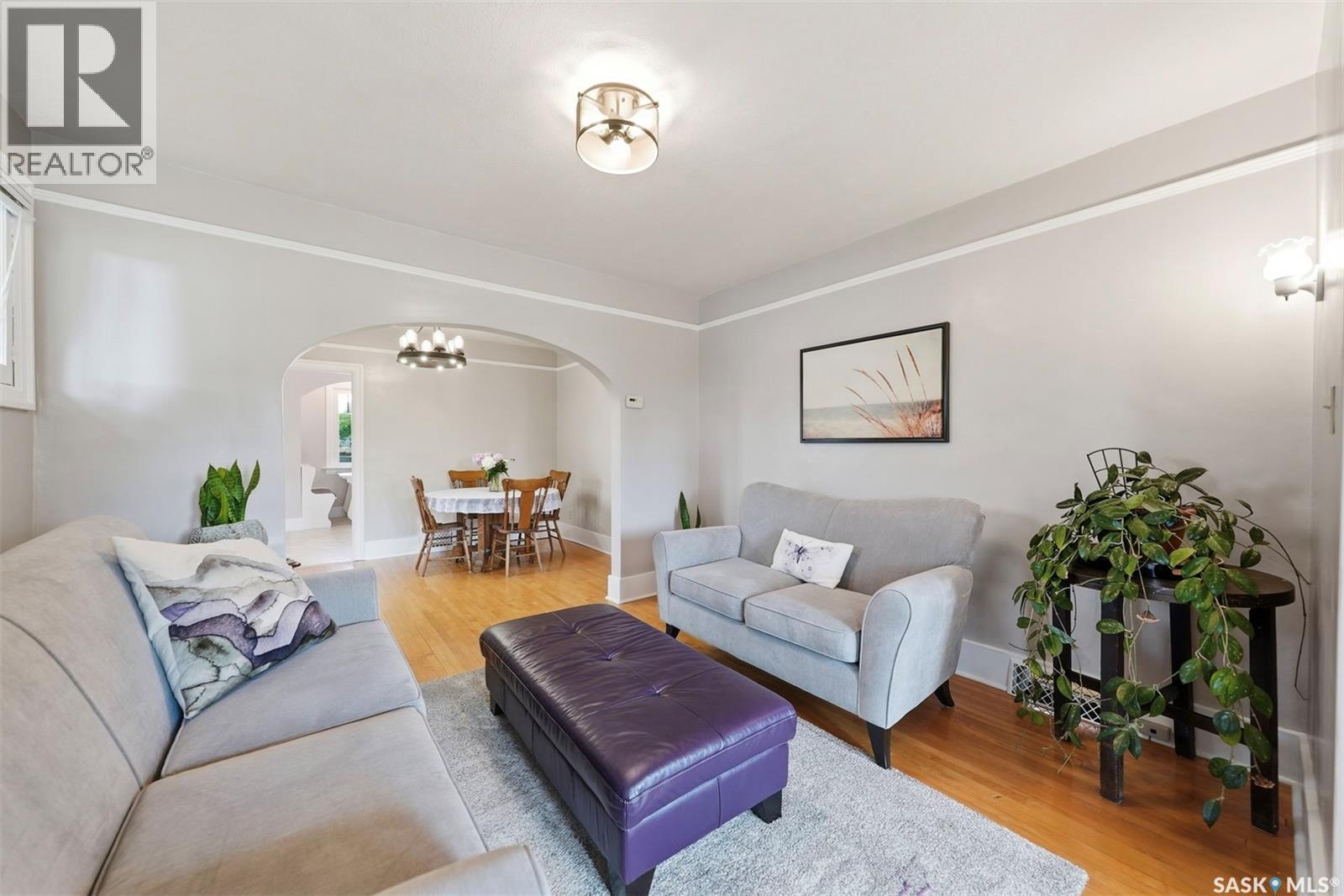 416 22ND STREET W