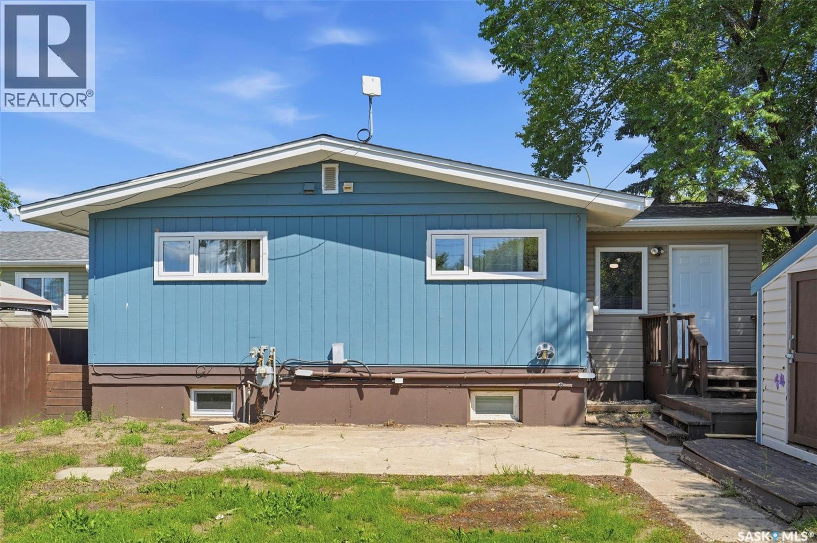 1919 14th STREET W