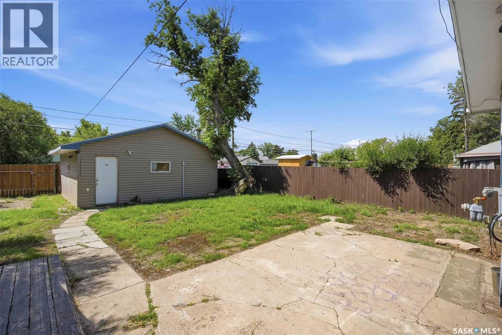1919 14th STREET W