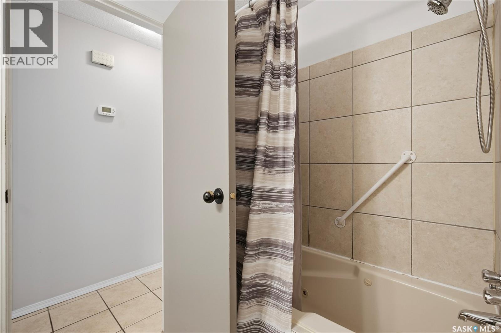 389 21st STREET W