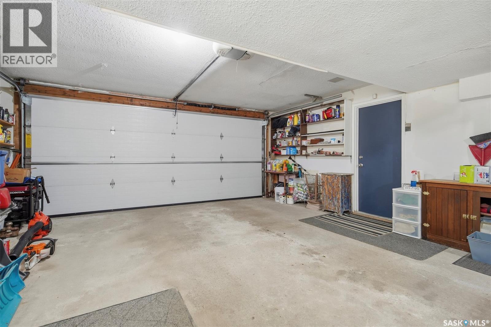 389 21st STREET W