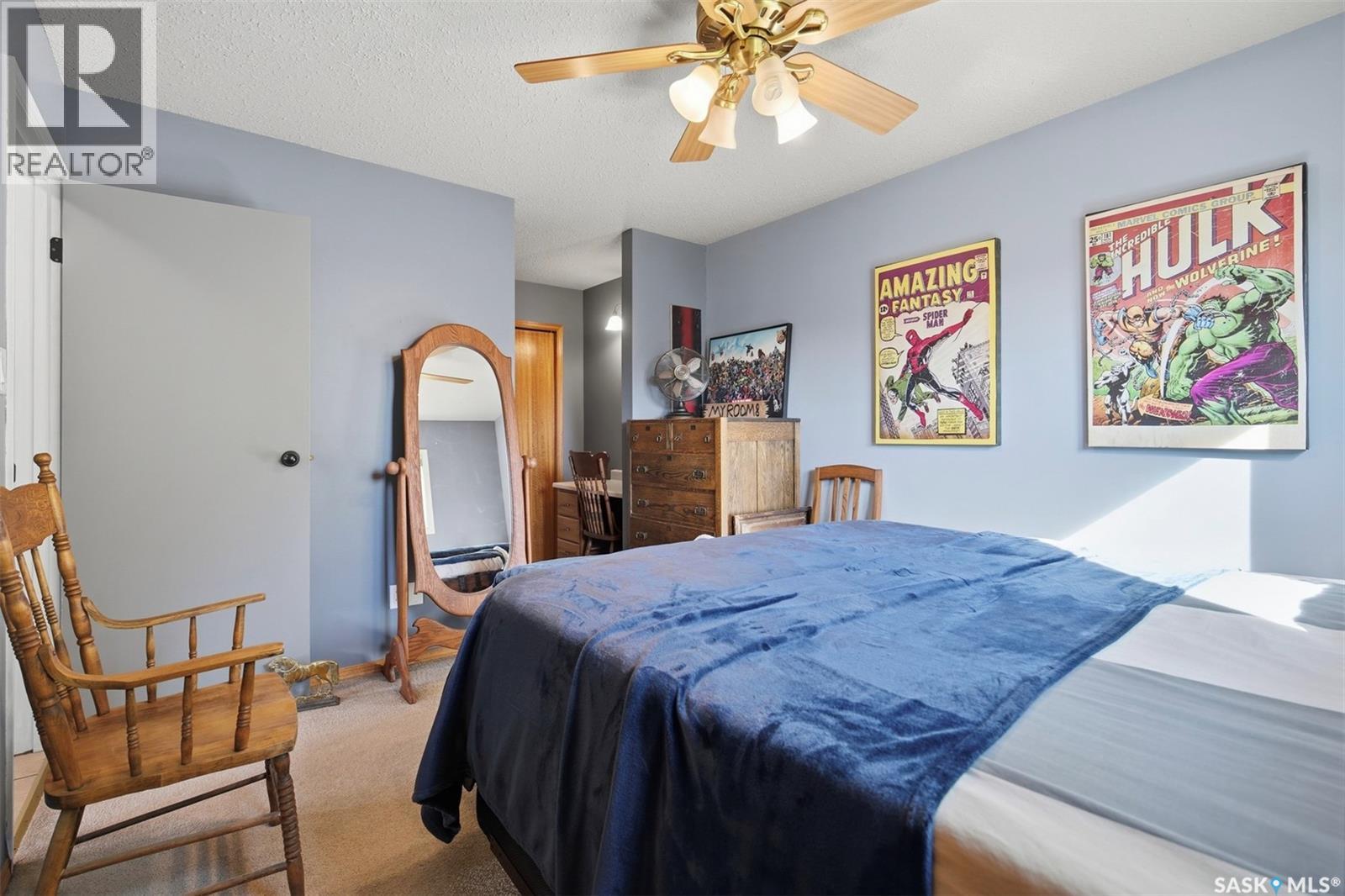 389 21st STREET W