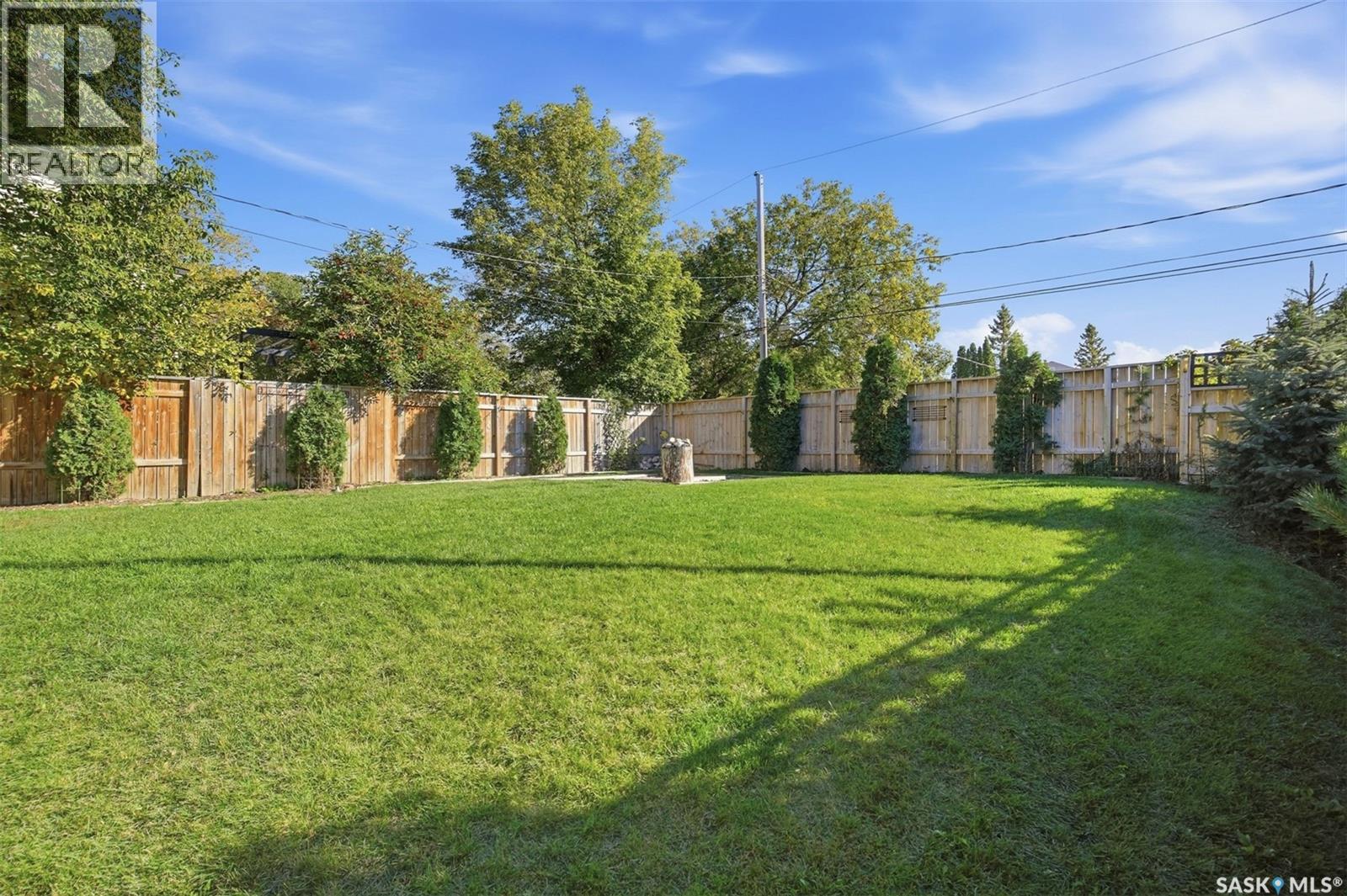 389 21st STREET W