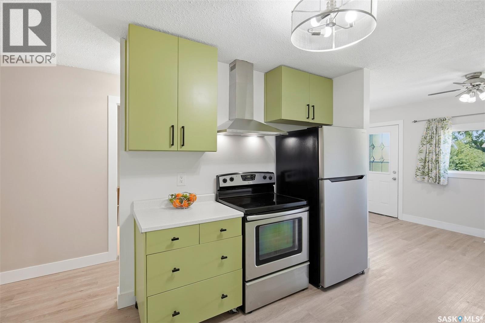 1919 14th STREET W