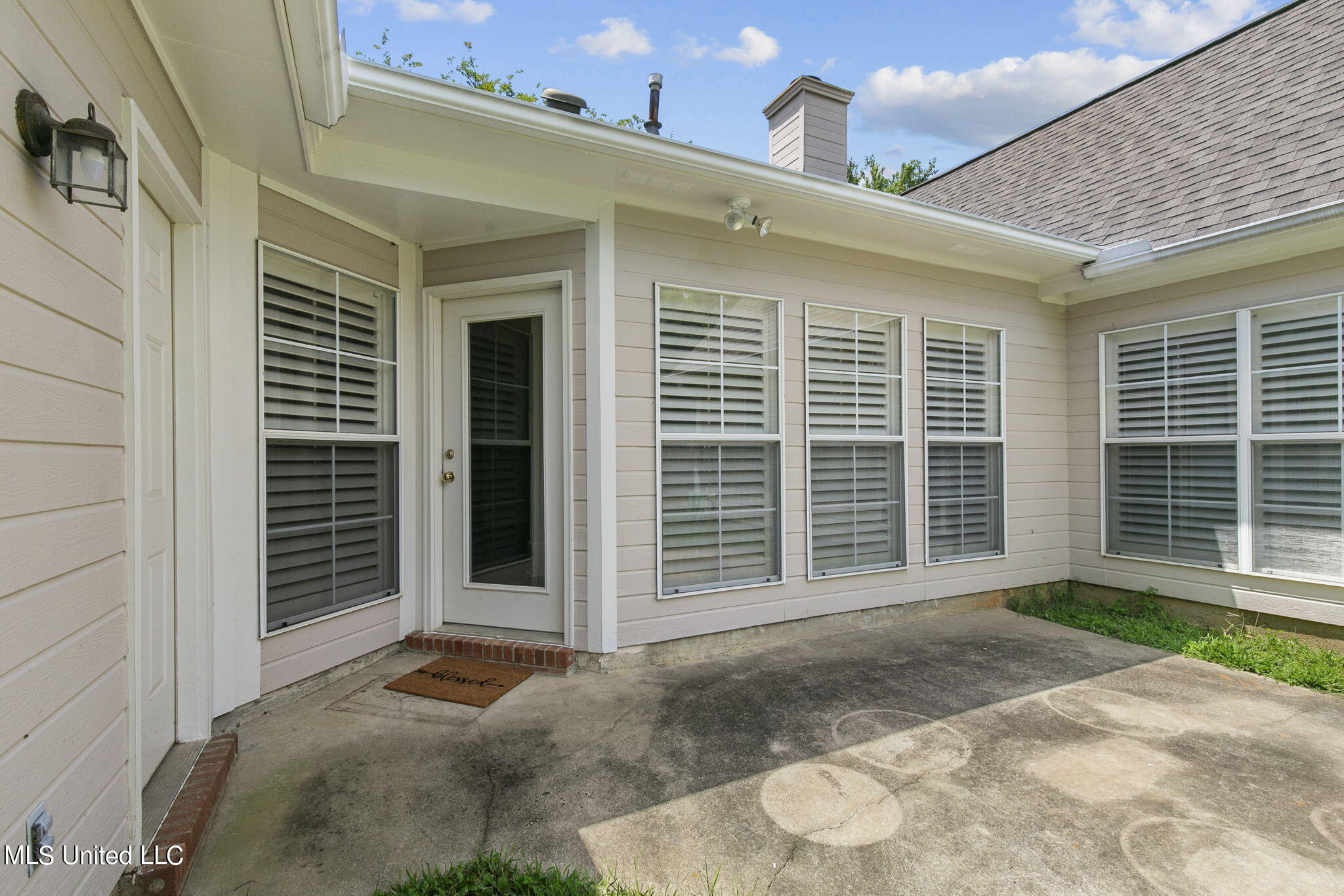 713 Spring Hill Drive