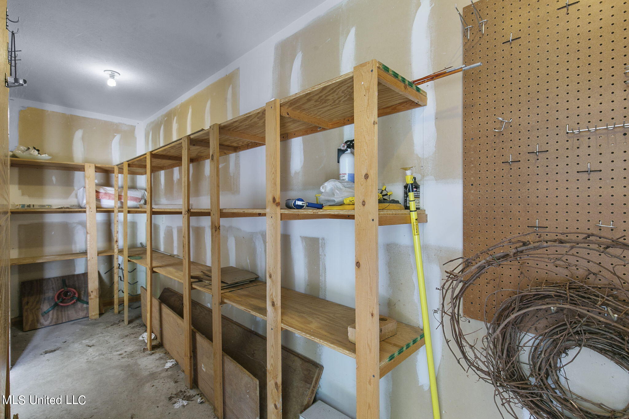 713 Spring Hill Drive