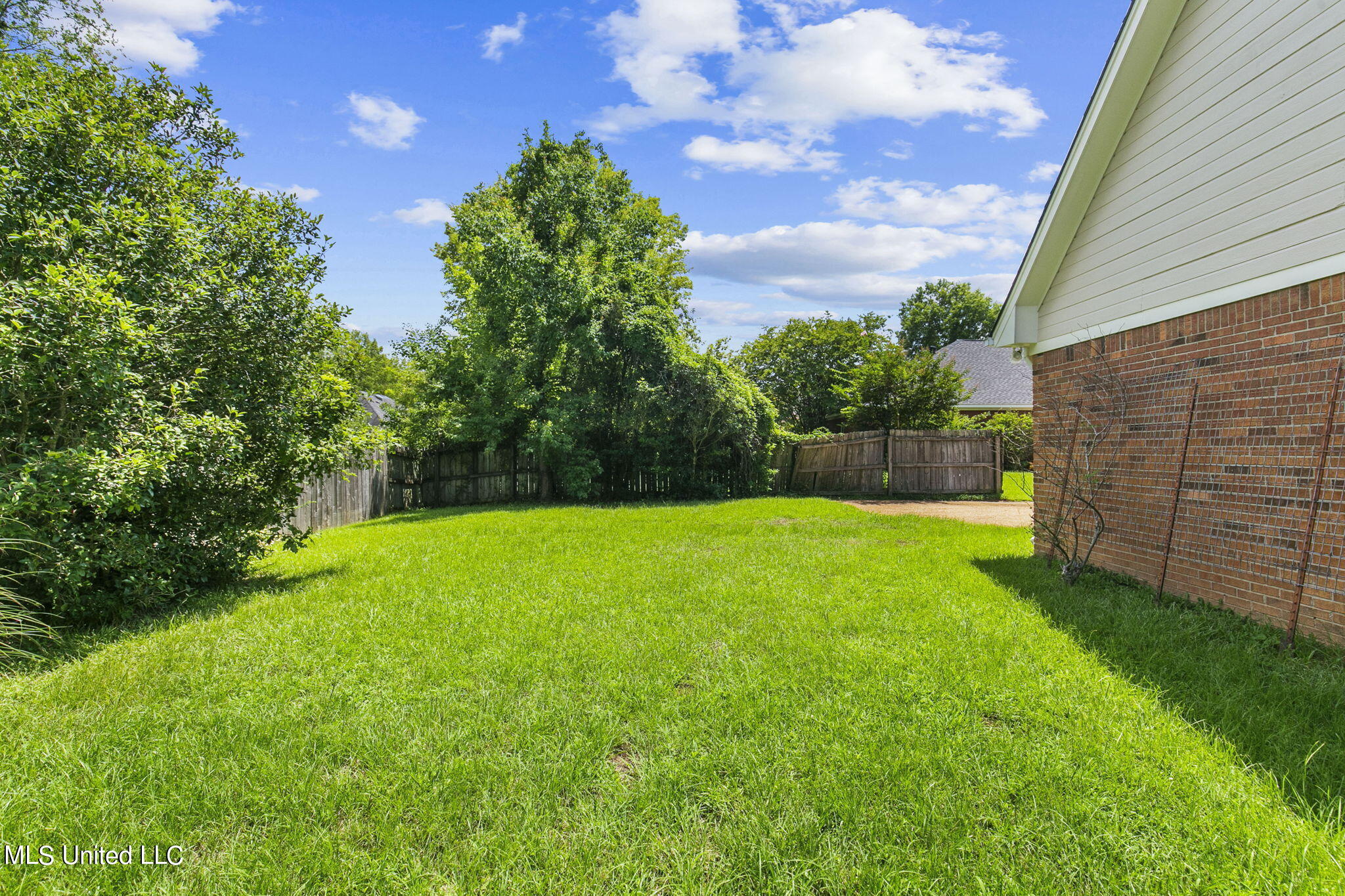 713 Spring Hill Drive