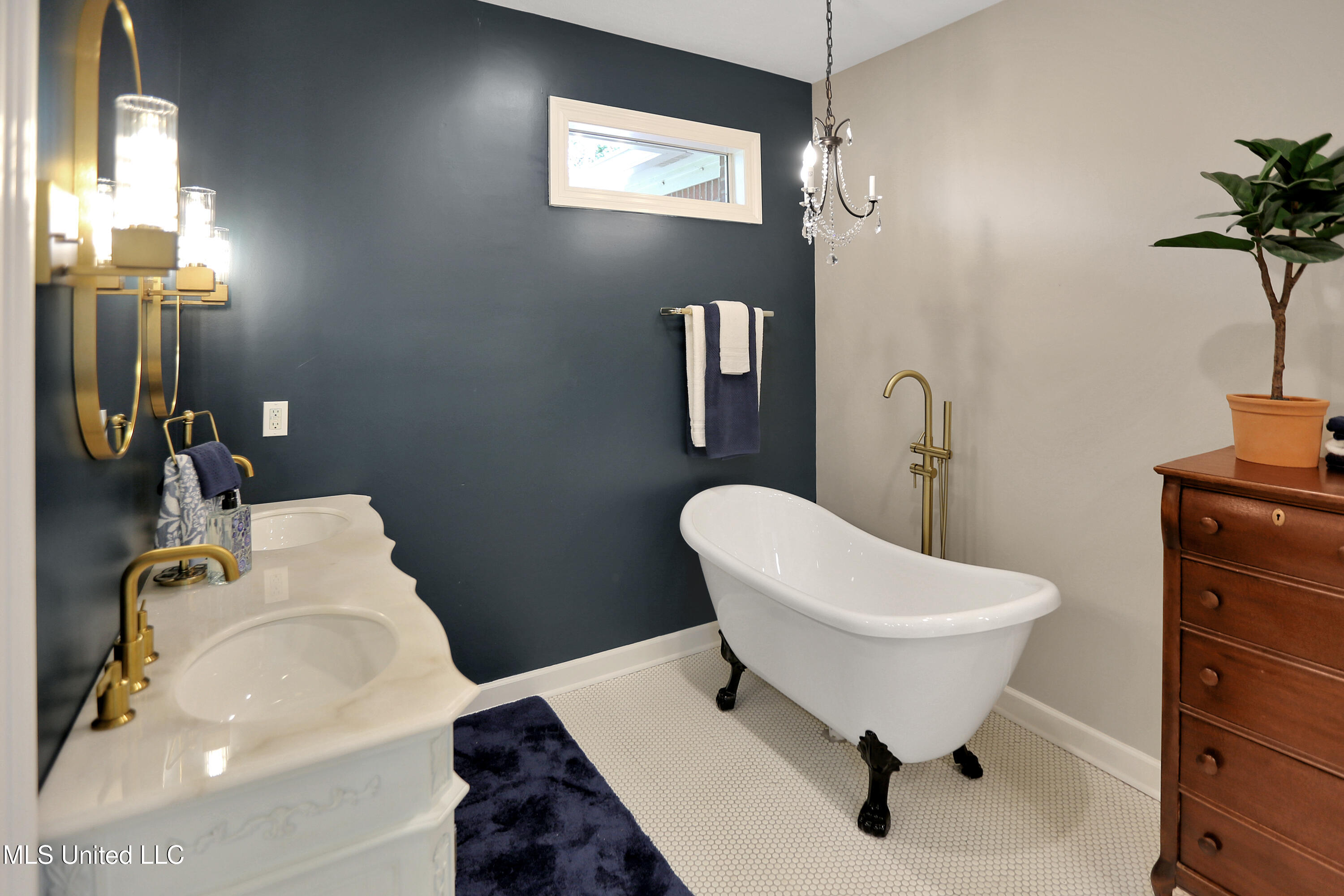 105 Brierfield Drive