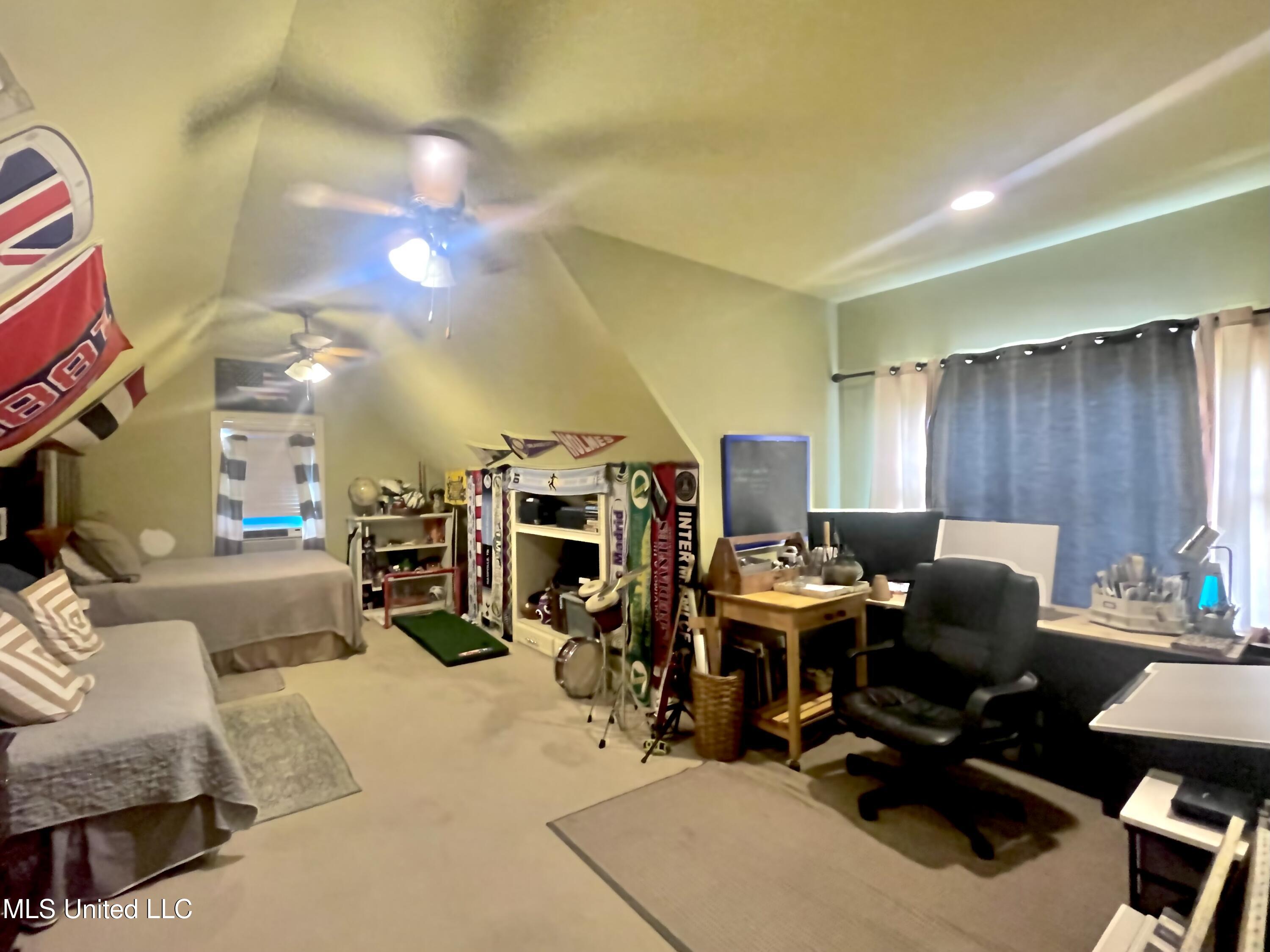 870 Wellington Way Way