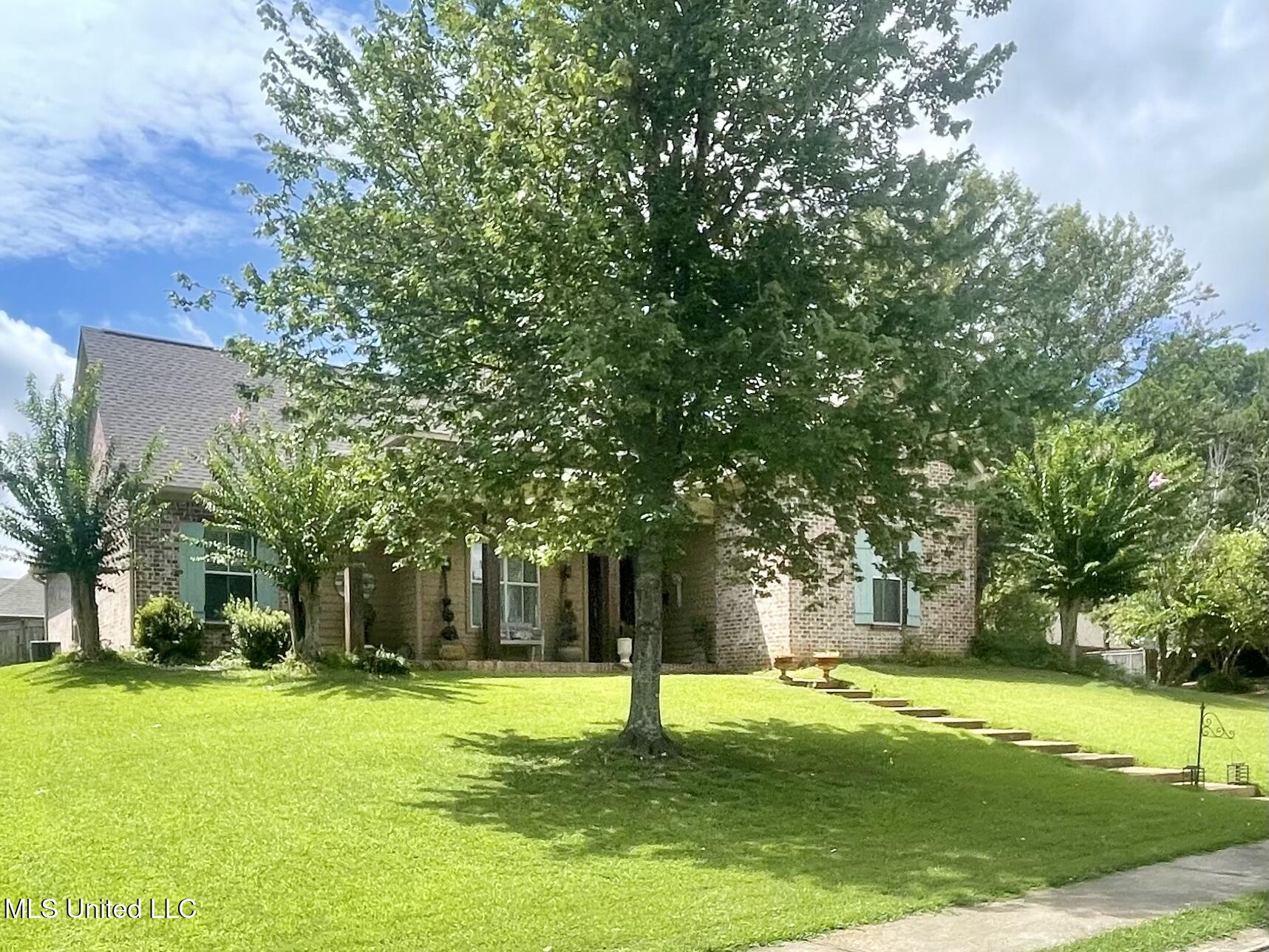 870 Wellington Way Way