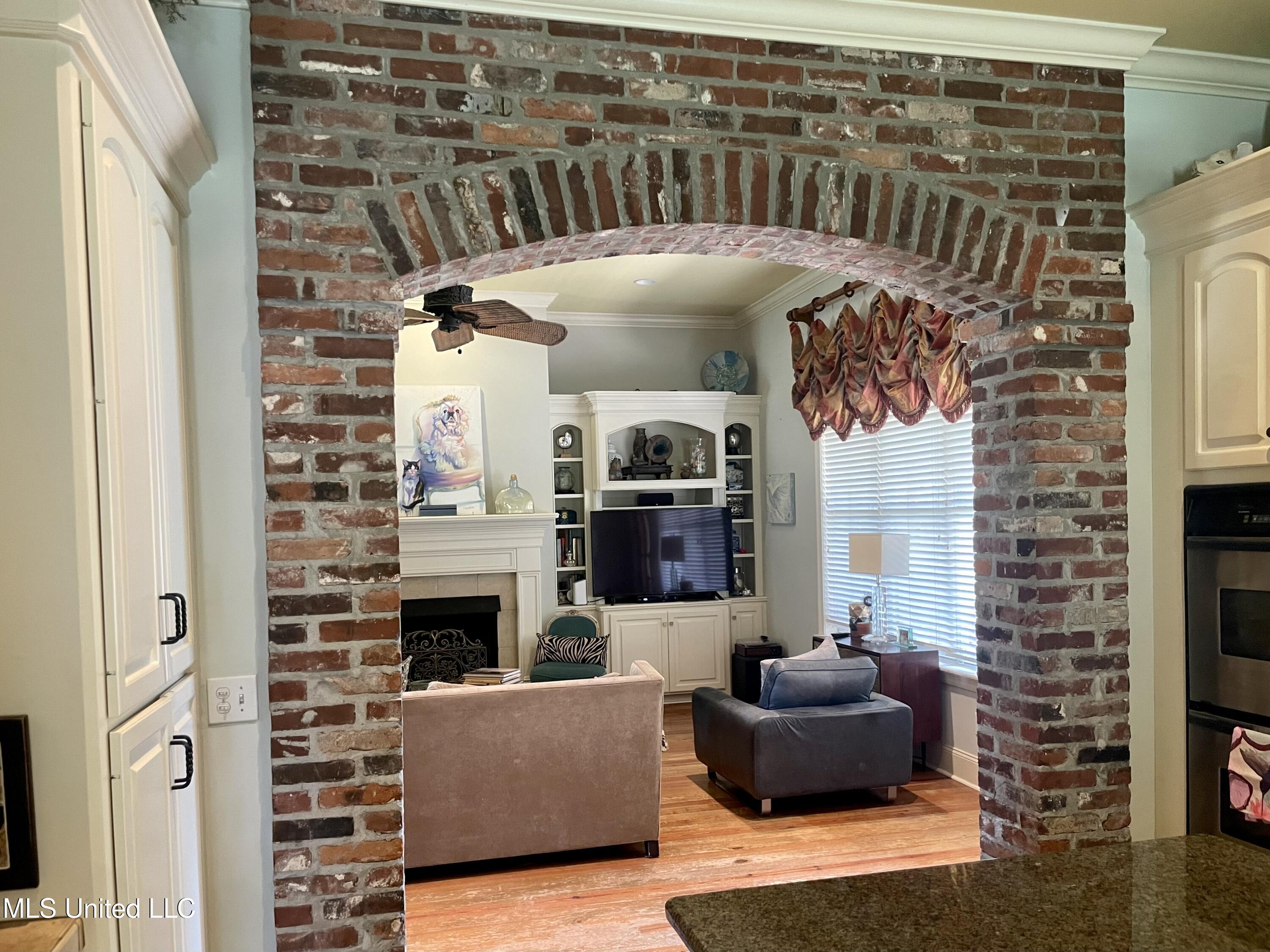 870 Wellington Way Way