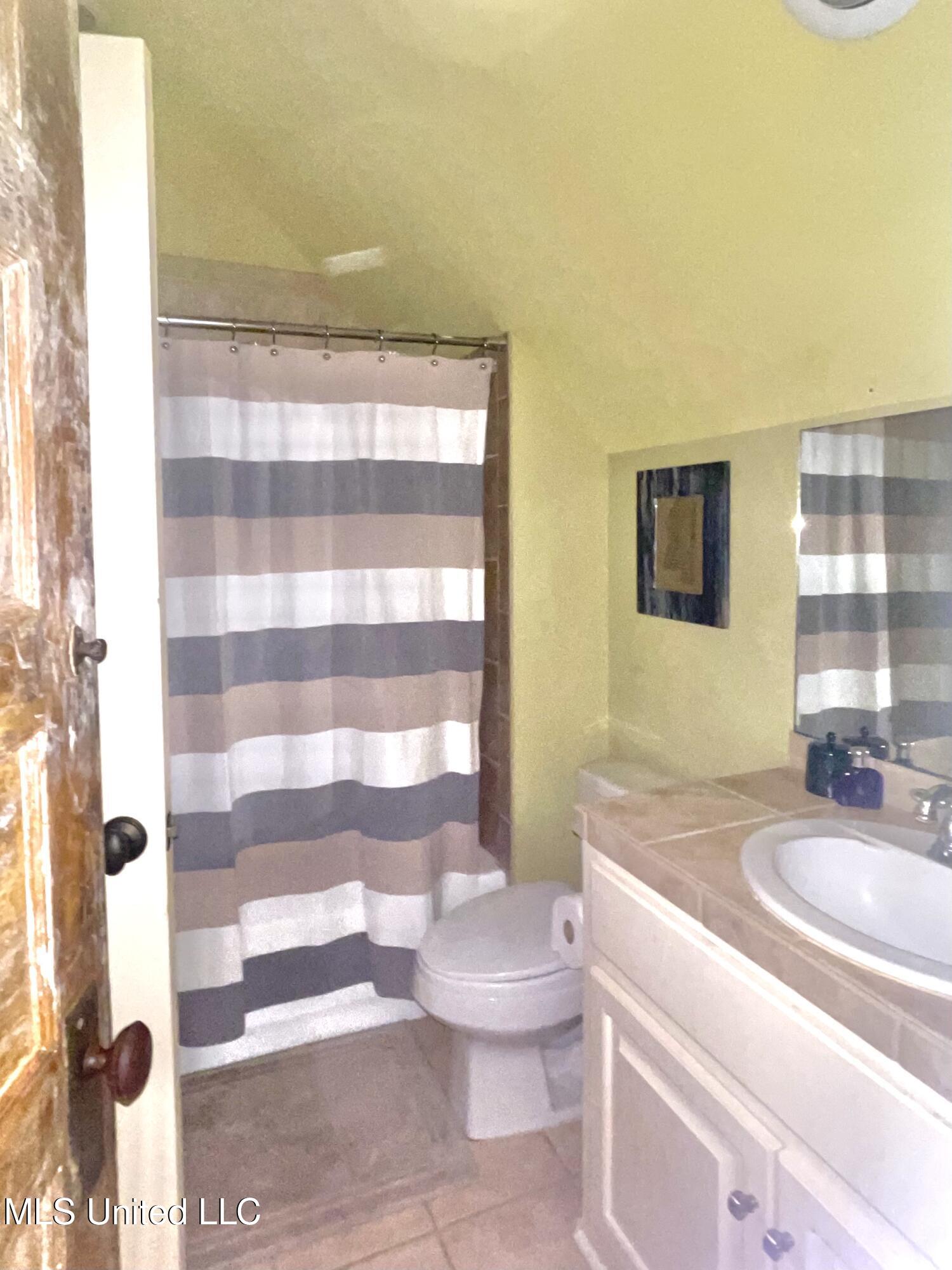 870 Wellington Way Way