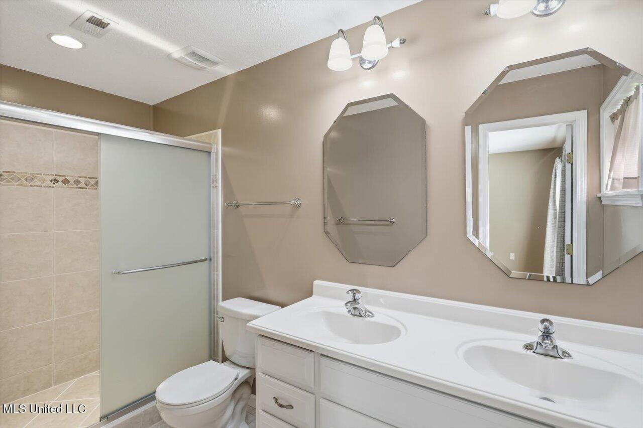 208 Trace Harbor Road