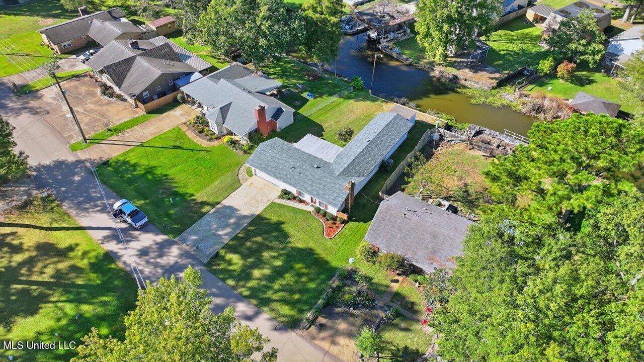 208 Trace Harbor Road