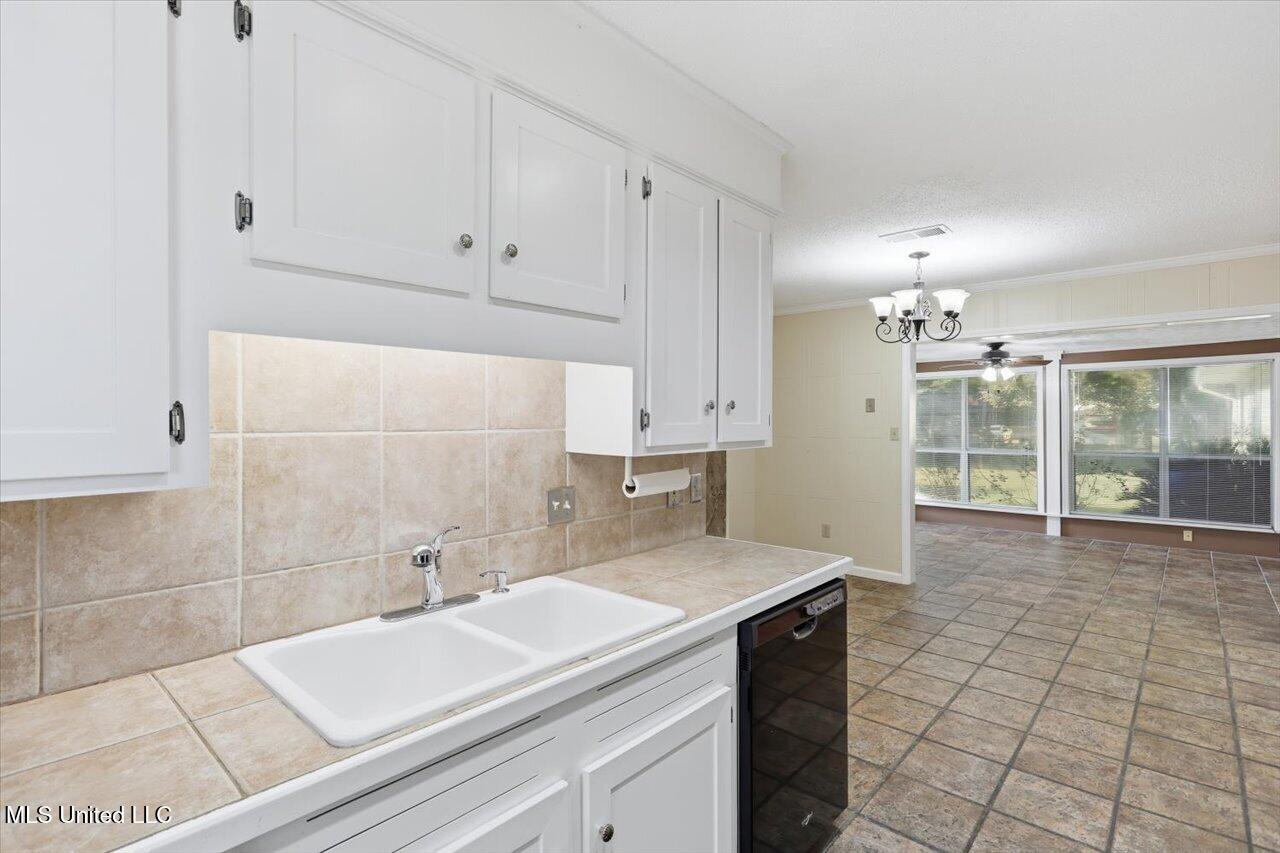 208 Trace Harbor Road