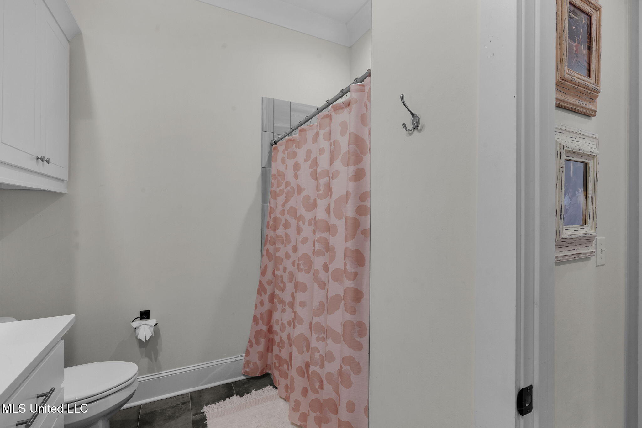 104 Chamberlin Court