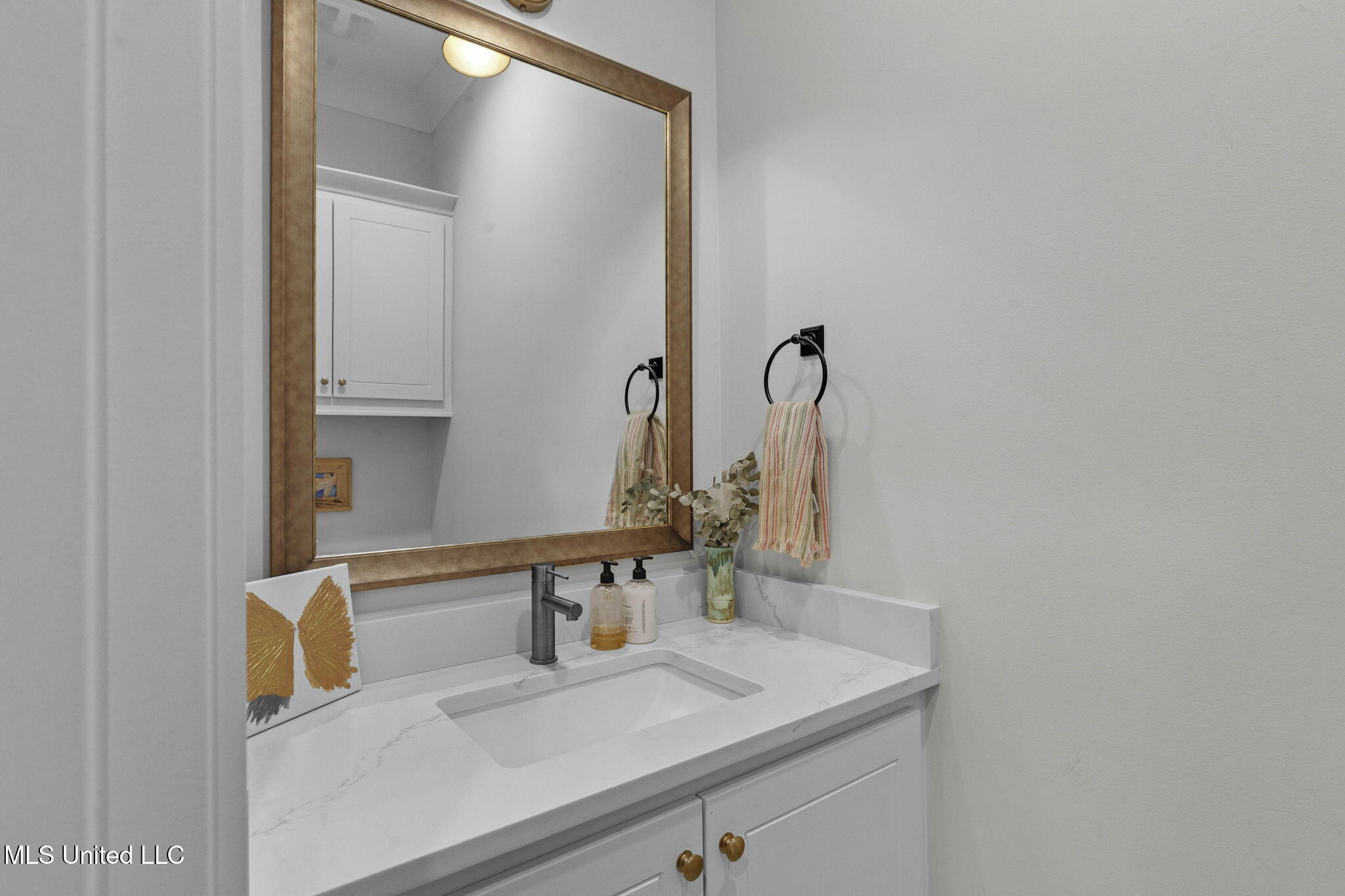 104 Chamberlin Court