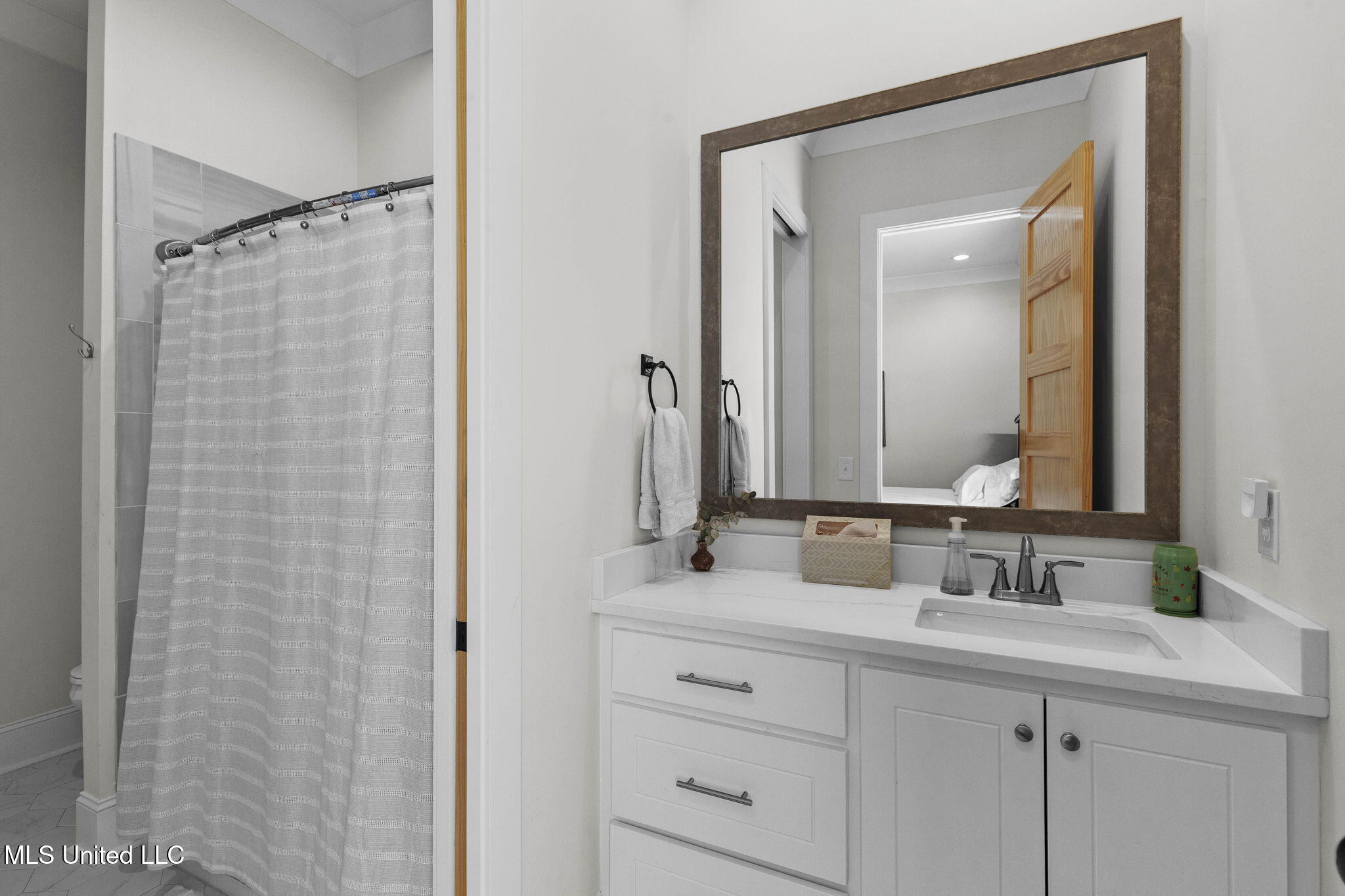 104 Chamberlin Court