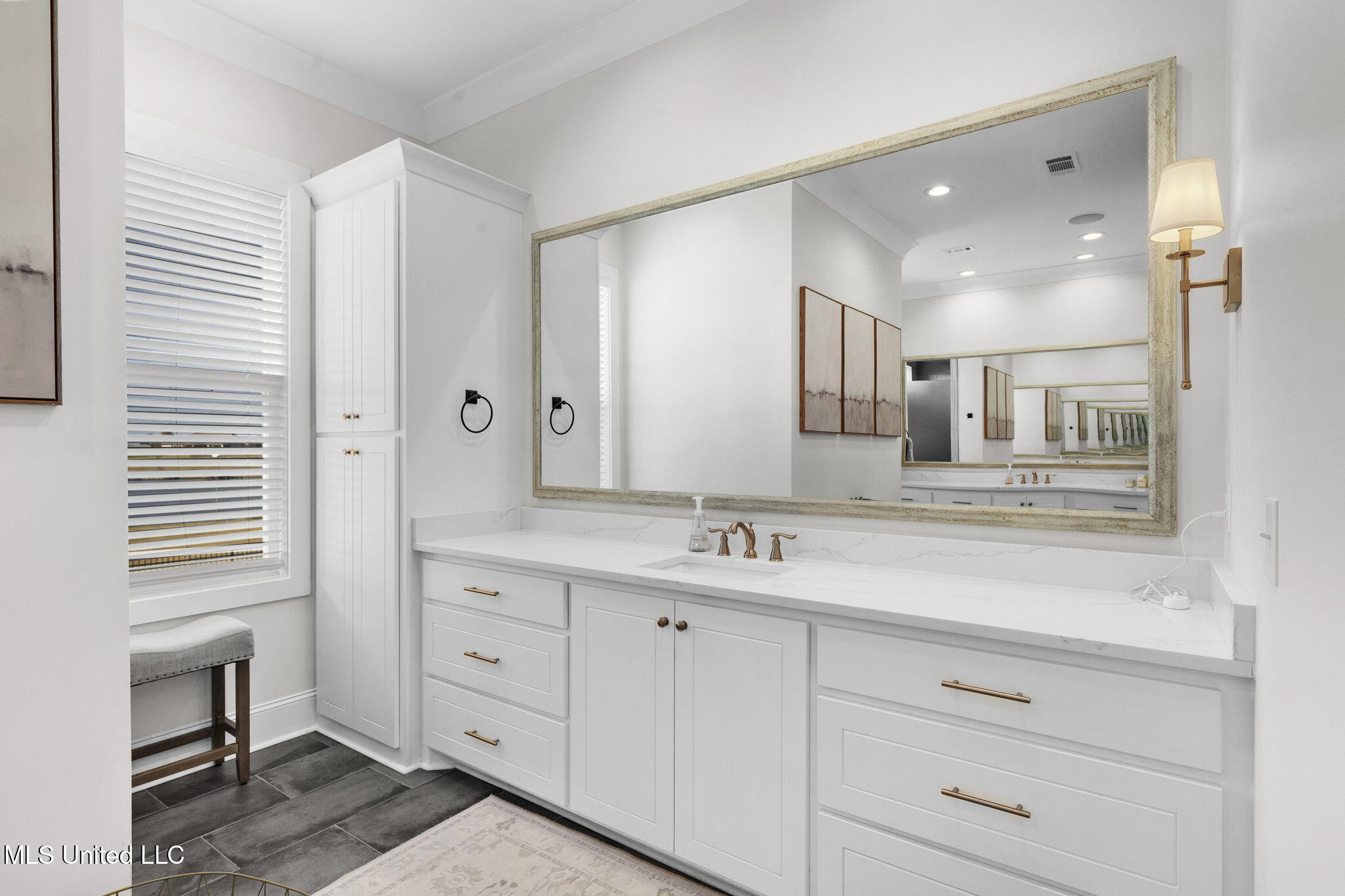 104 Chamberlin Court