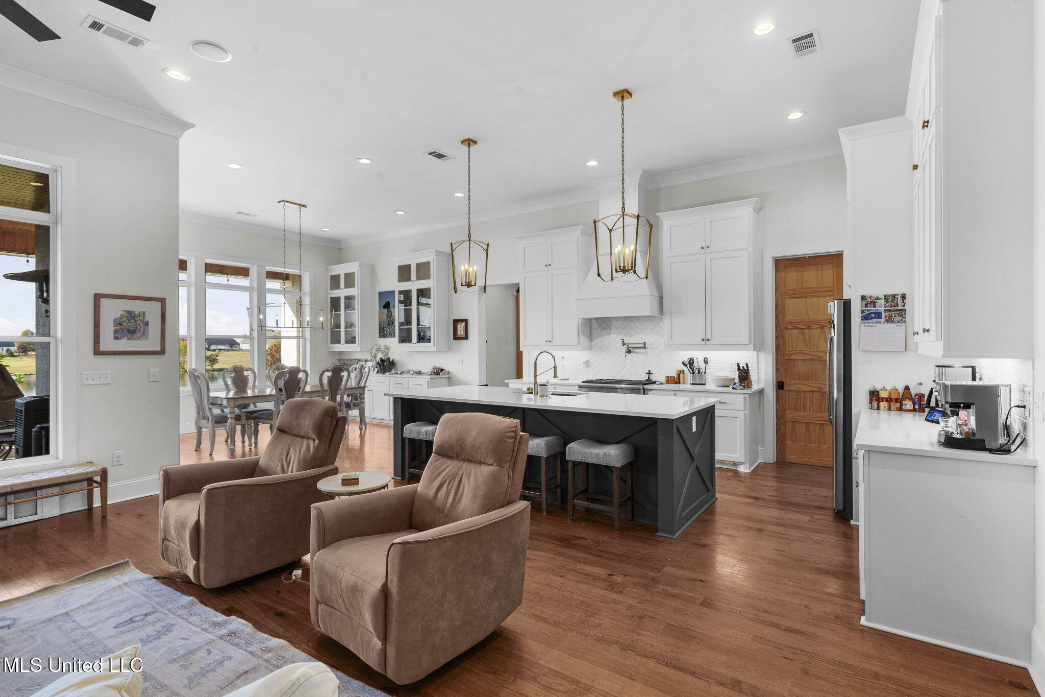 104 Chamberlin Court