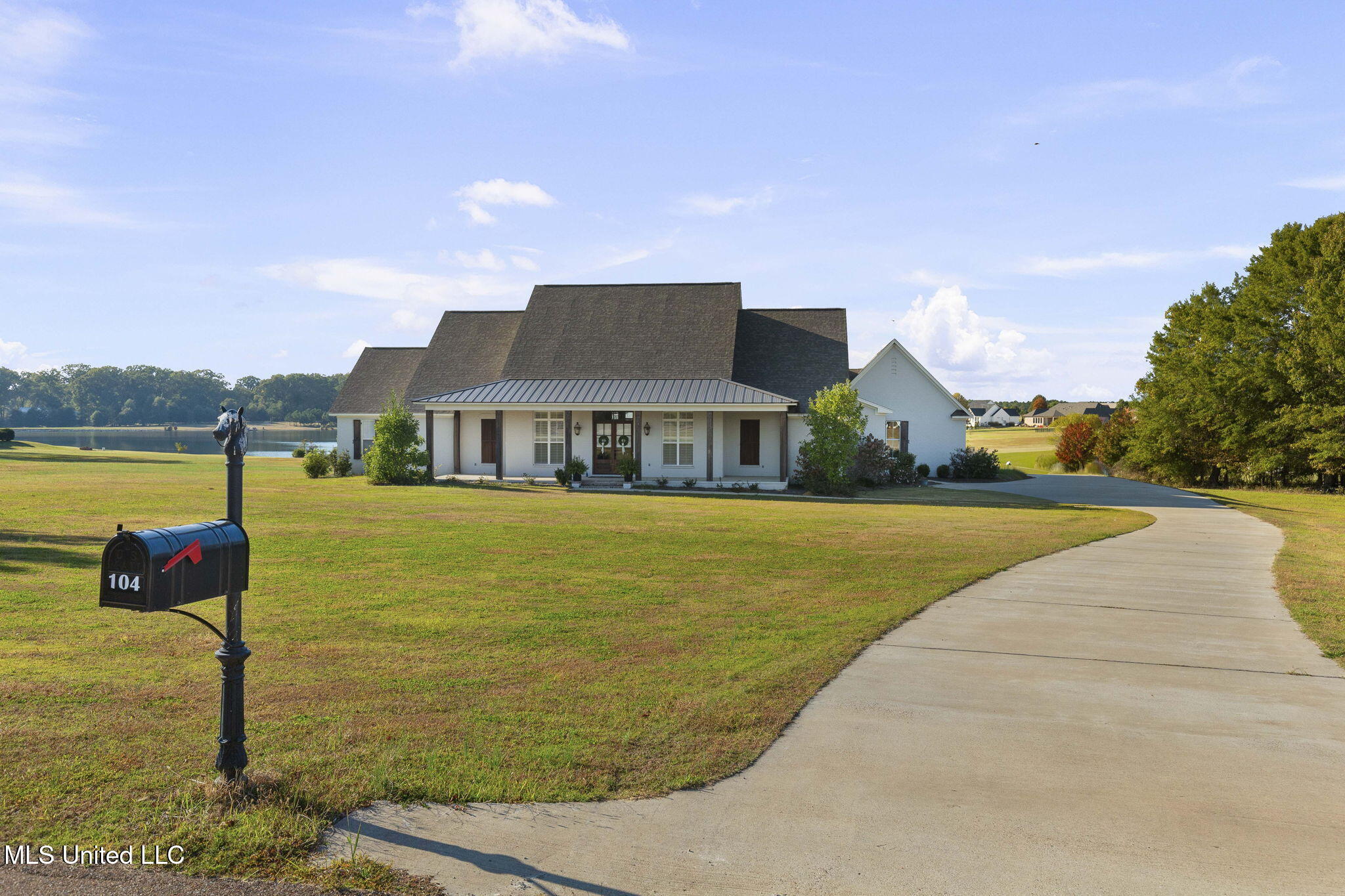 104 Chamberlin Court