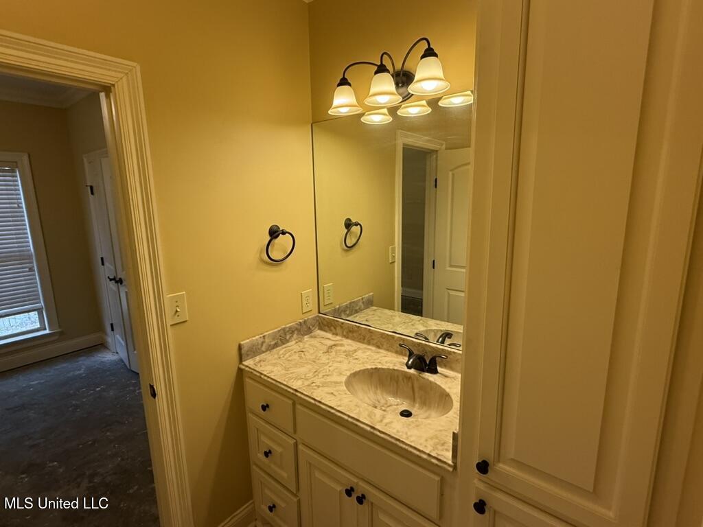 144 Oakleigh Drive