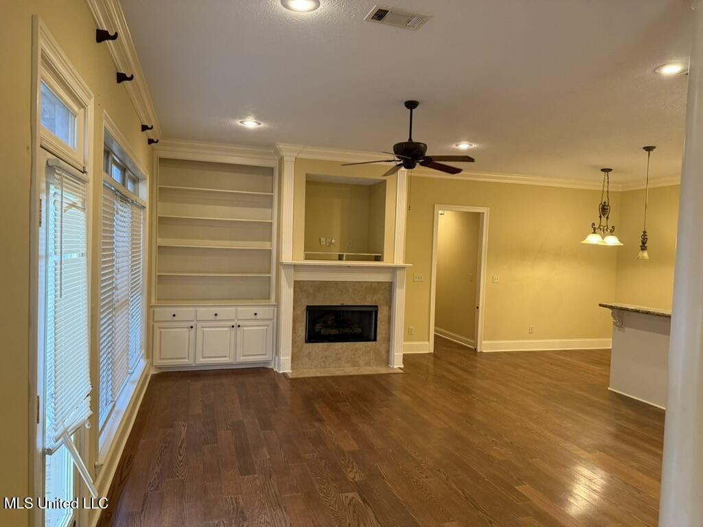 144 Oakleigh Drive