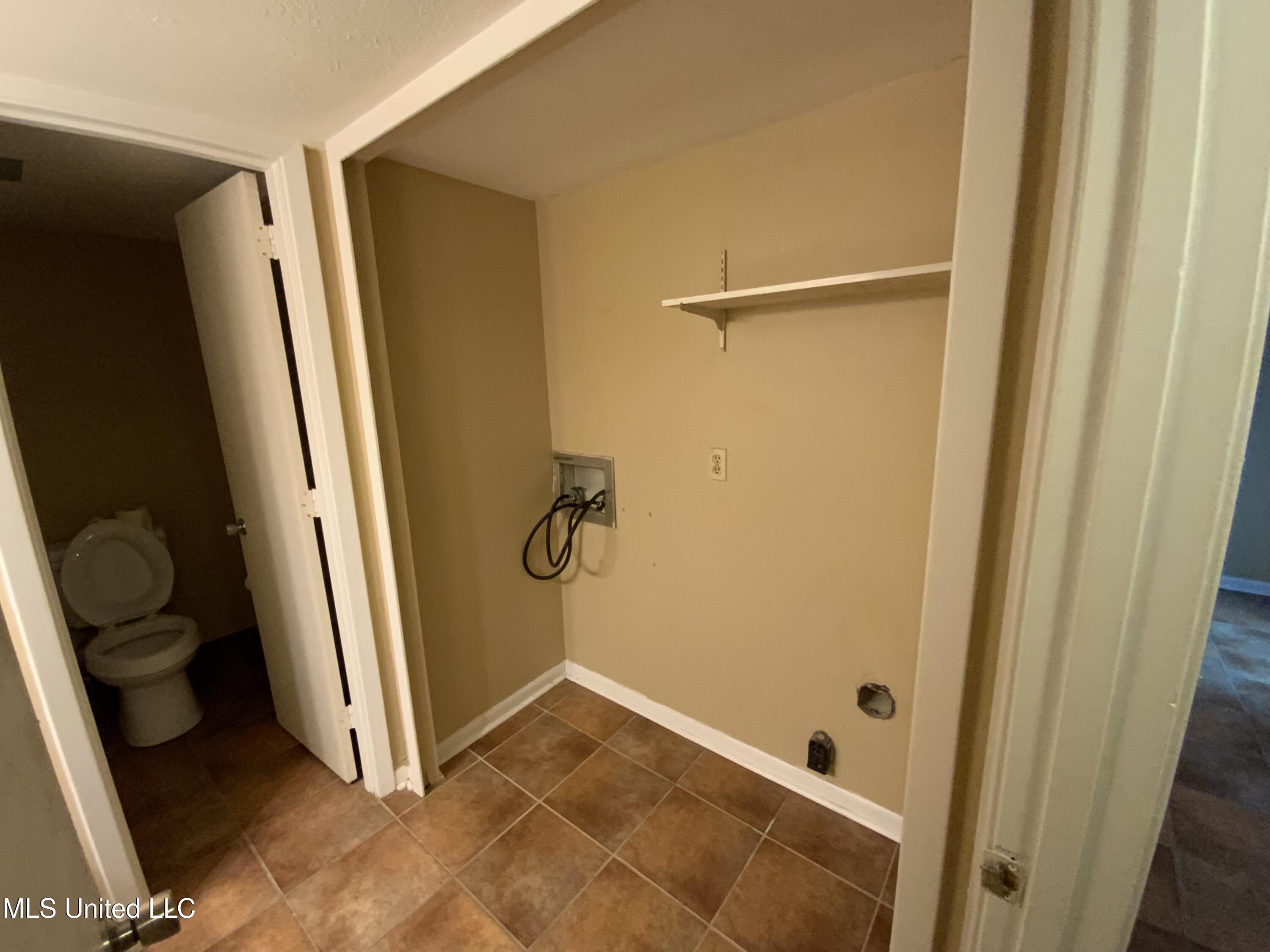 5155 Wayneland Drive, G1