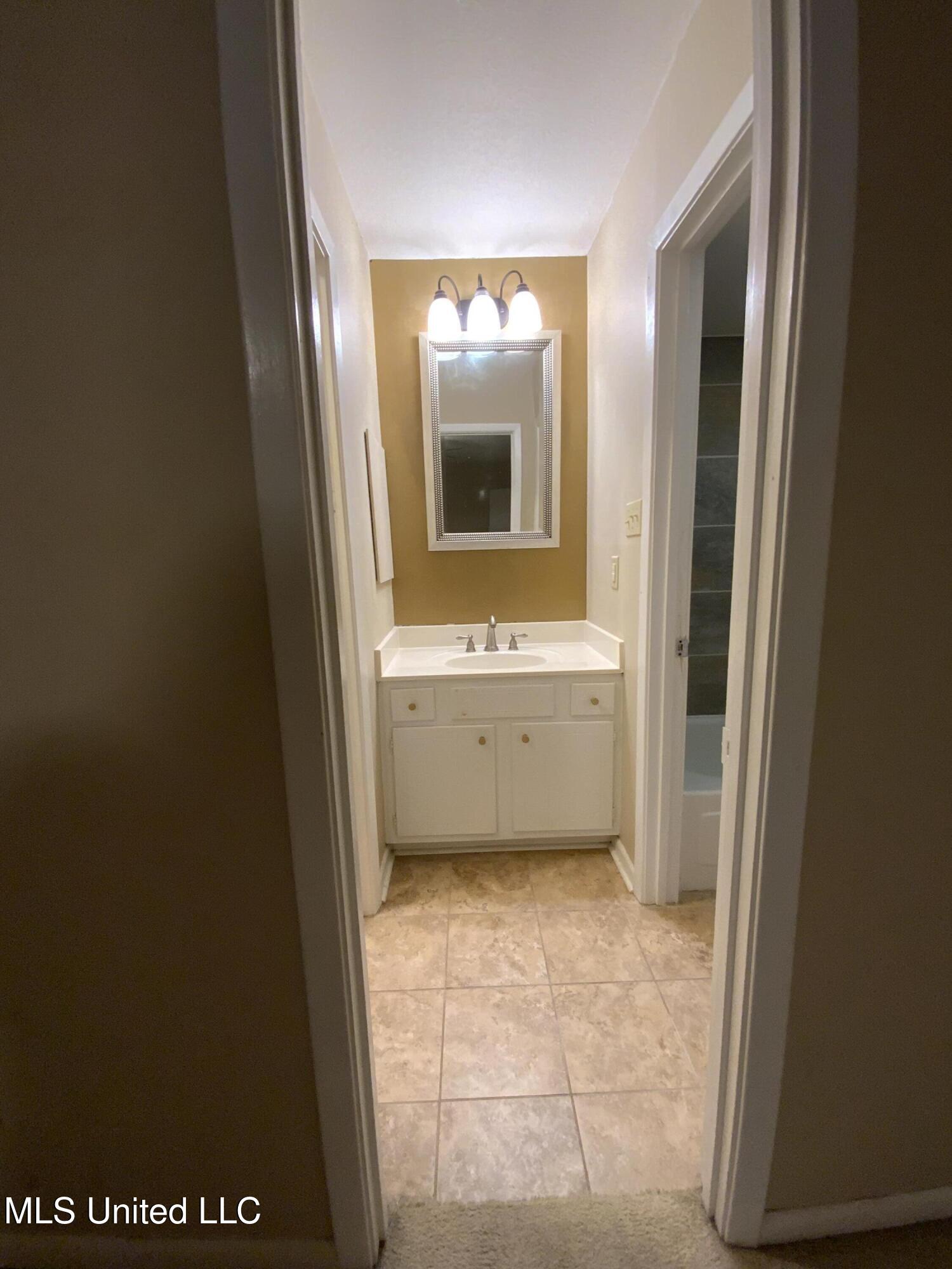 5155 Wayneland Drive, G1