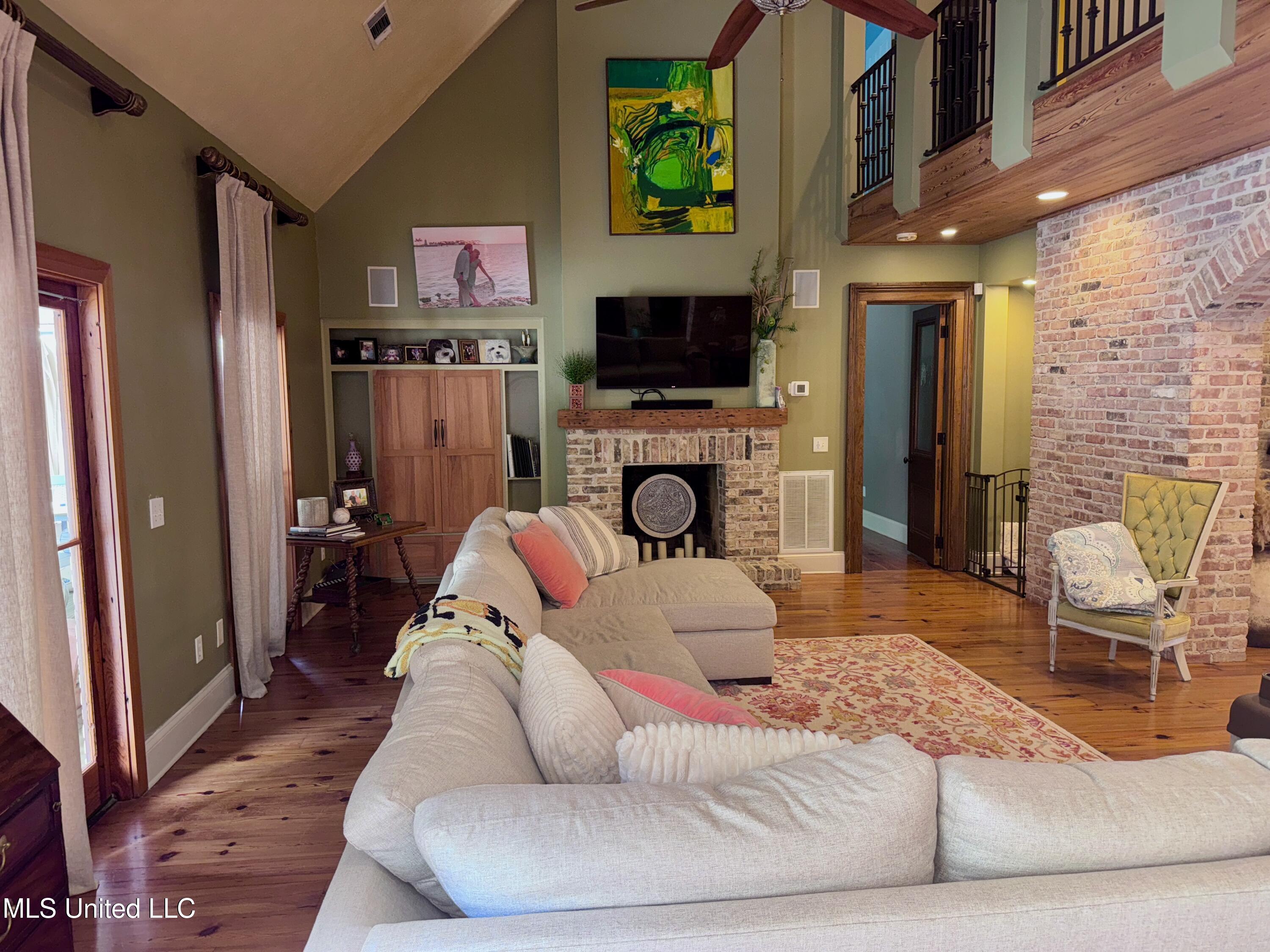 236 Sawbridge Drive