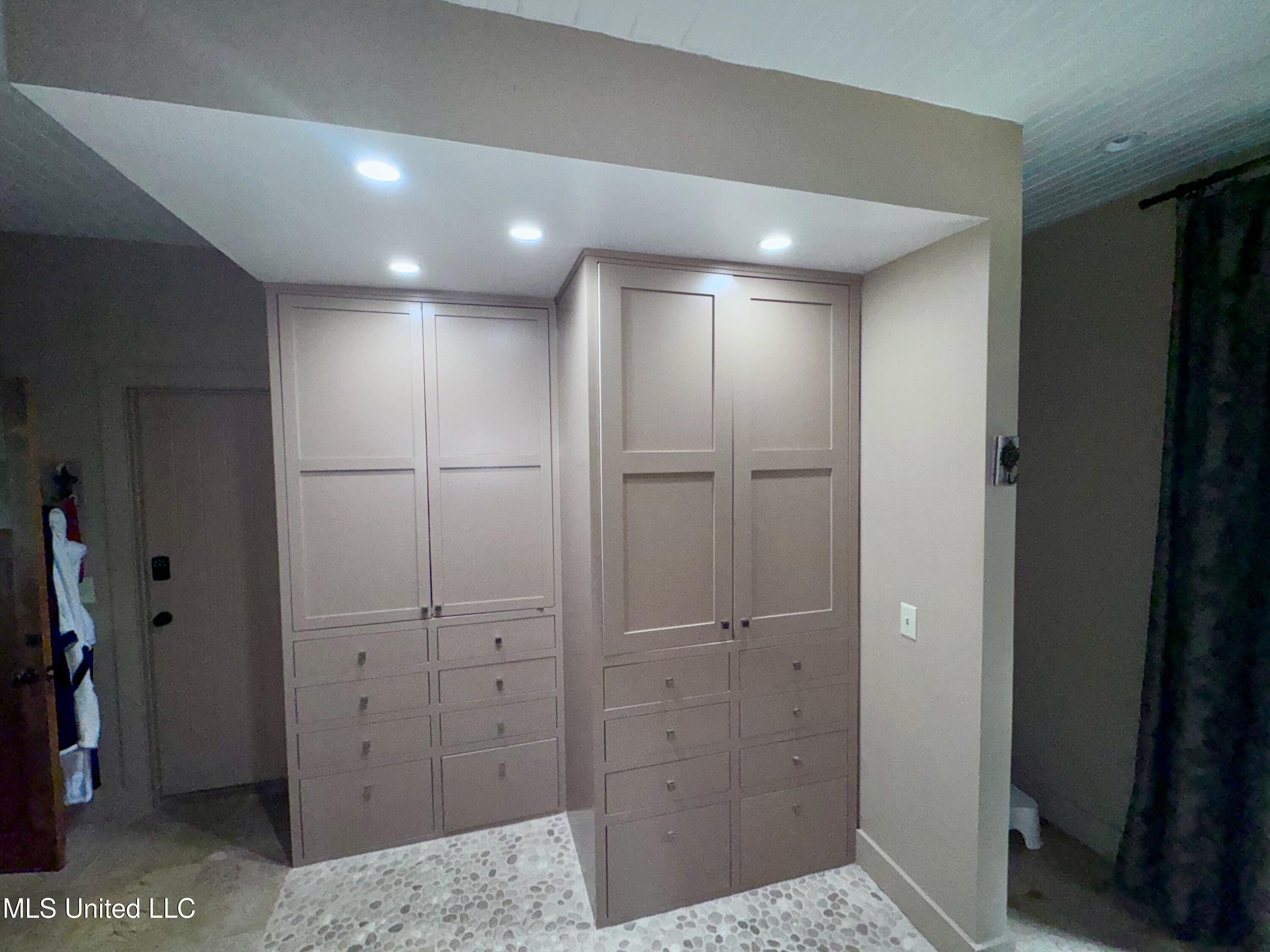236 Sawbridge Drive