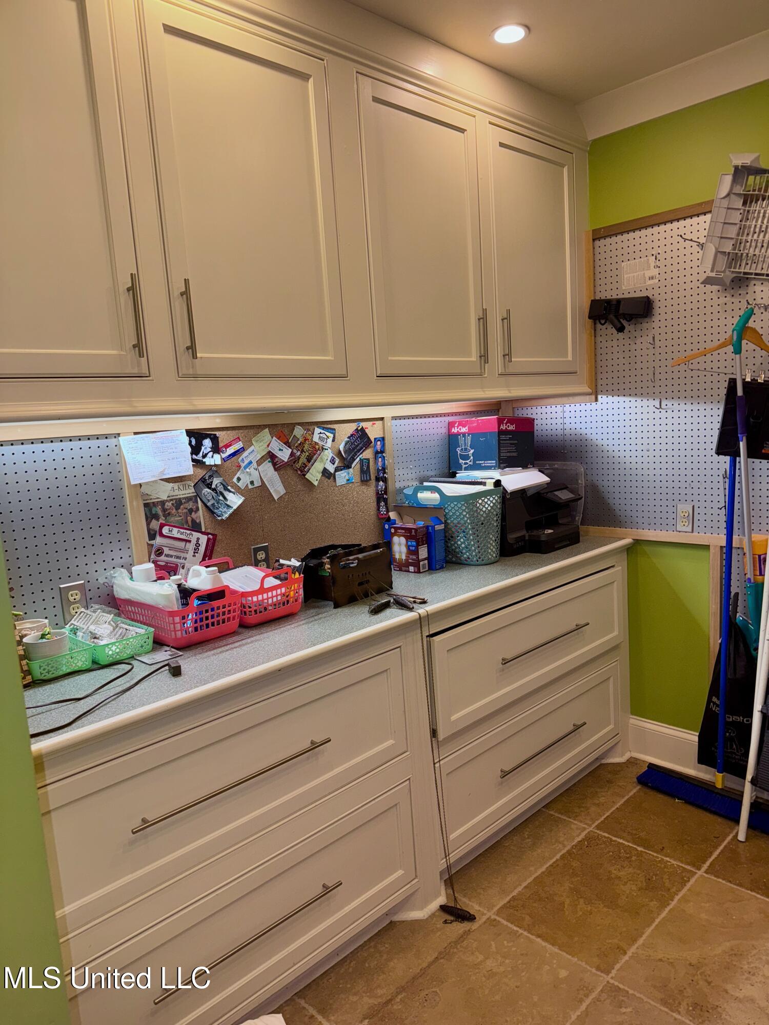 236 Sawbridge Drive